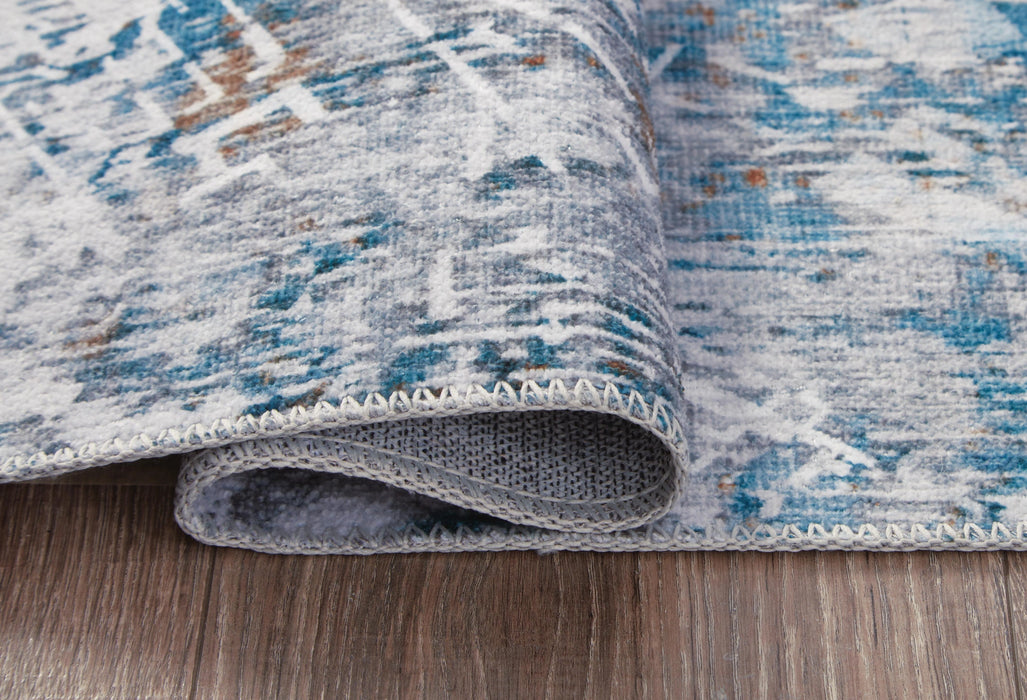 Garyard 5' x 7' Washable Rug