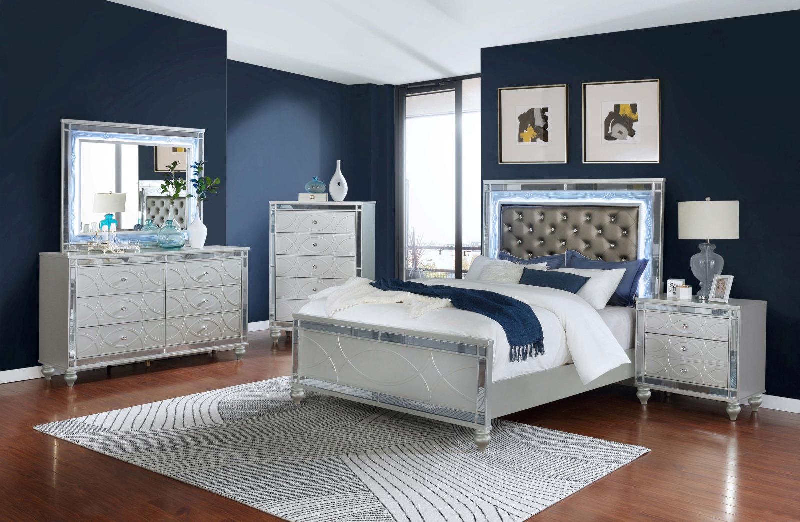 Gunnison 2-drawer Nightstand Silver Metallic - Image 15