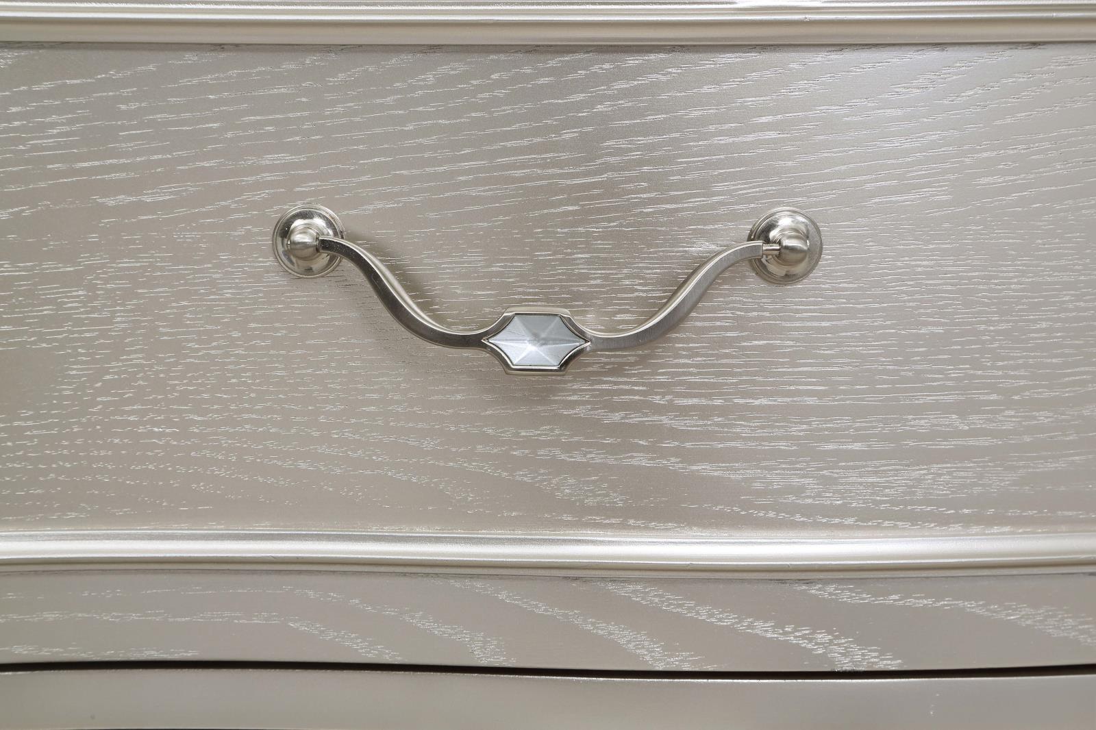 Evangeline 9-drawer Dresser Silver Oak - Image 12