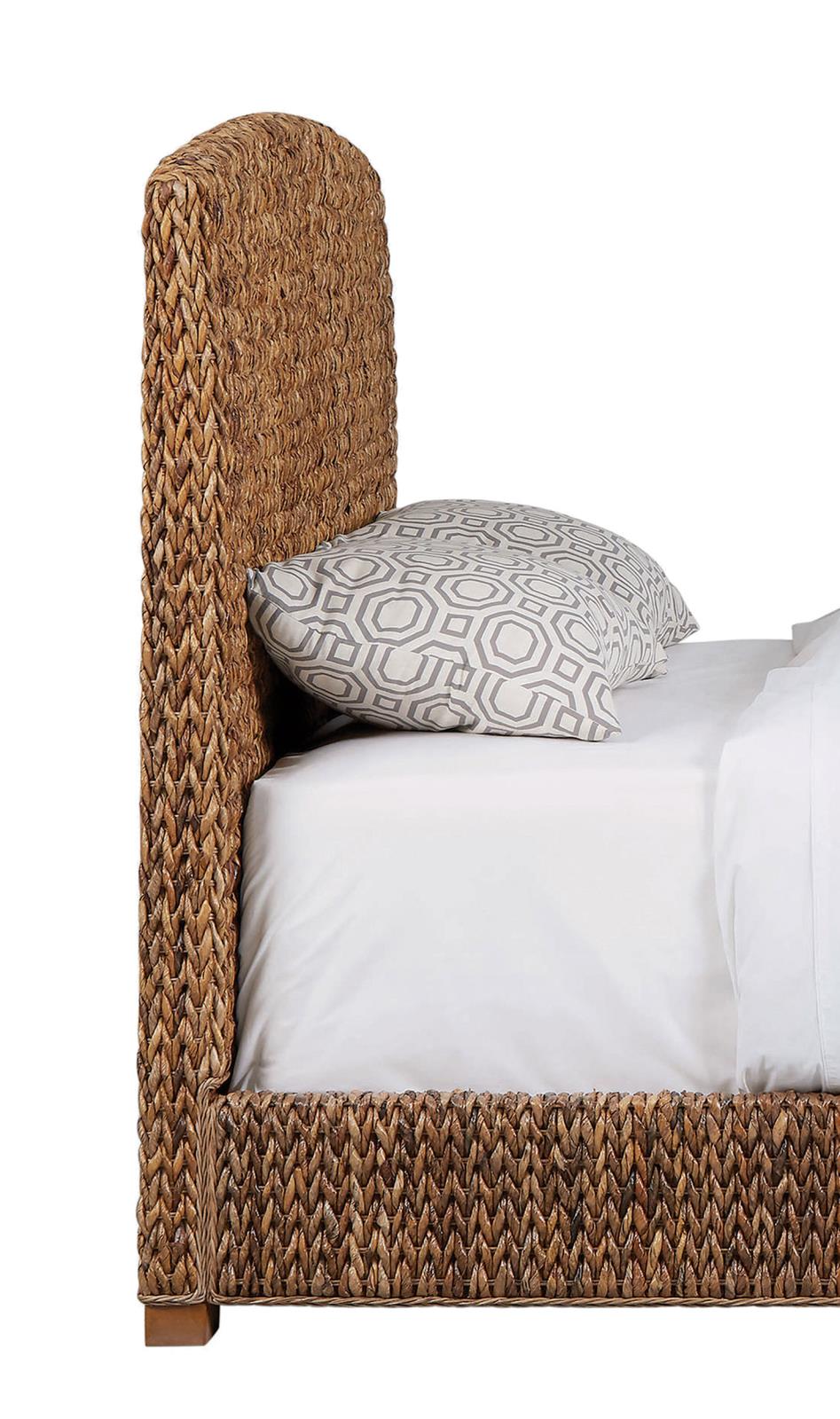 Laughton Banana Leaf Queen Panel Bed Amber - Image 3