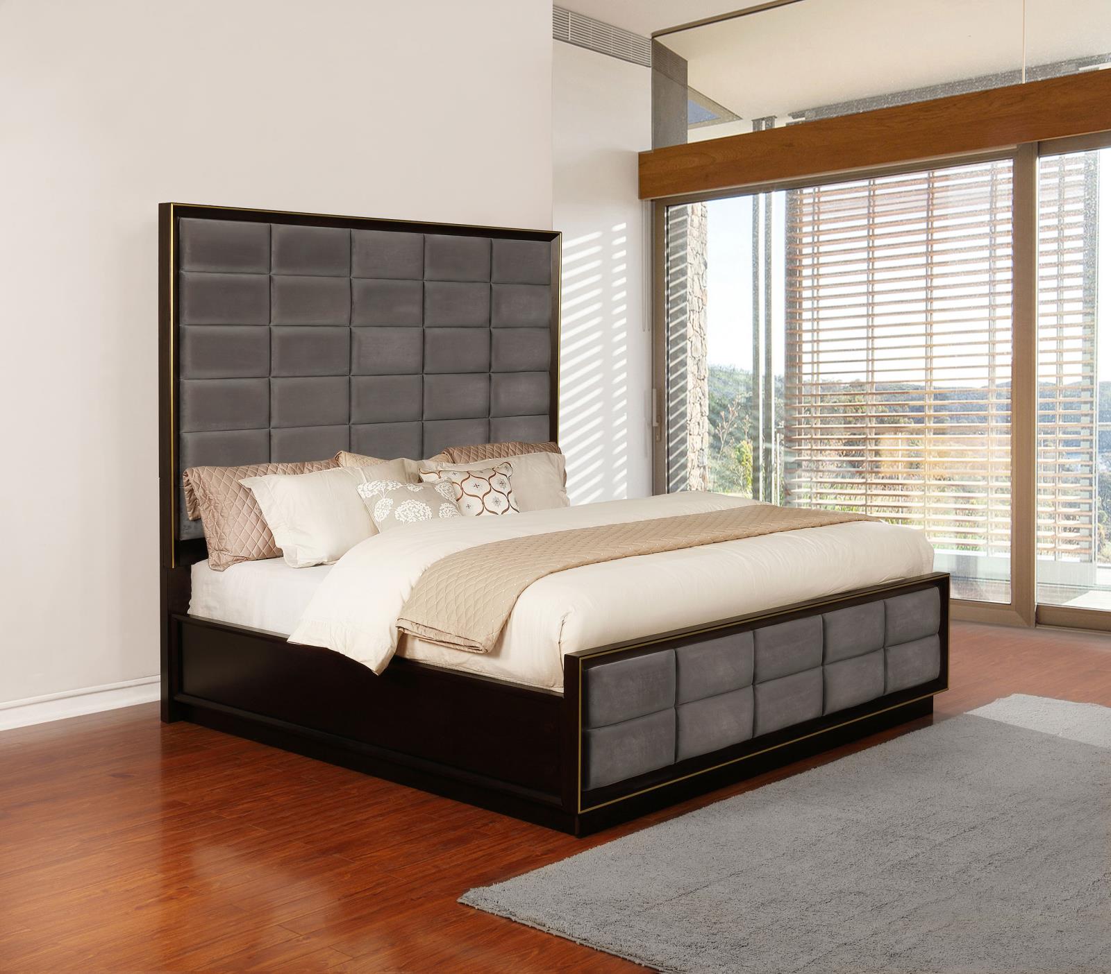 Durango 77-inch Eastern King Panel Bed Smoked Peppercorn - Image 2