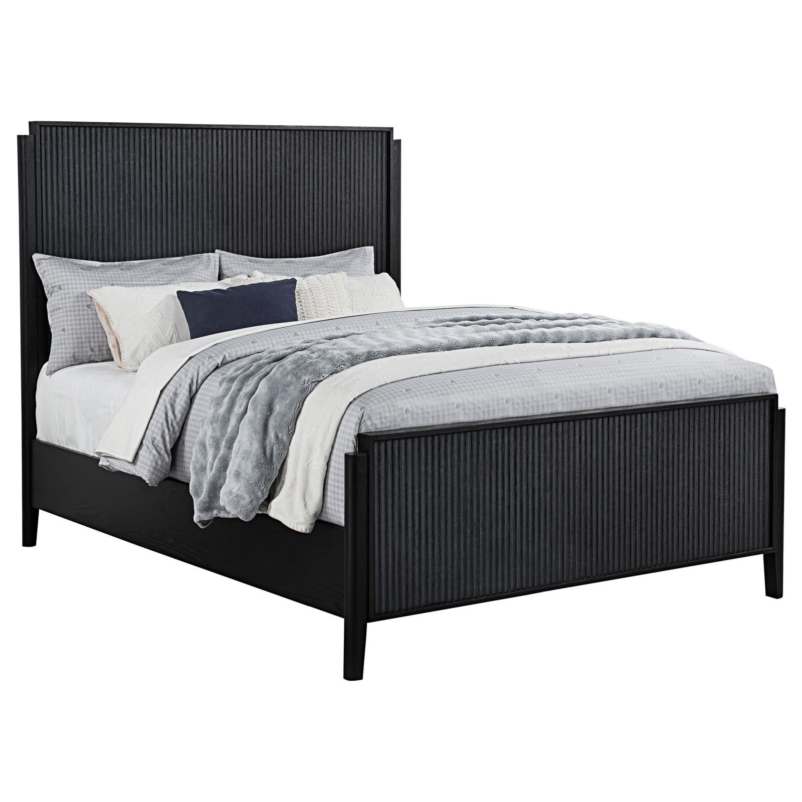 Brookmead Wood Queen Panel Bed Black - Image 3