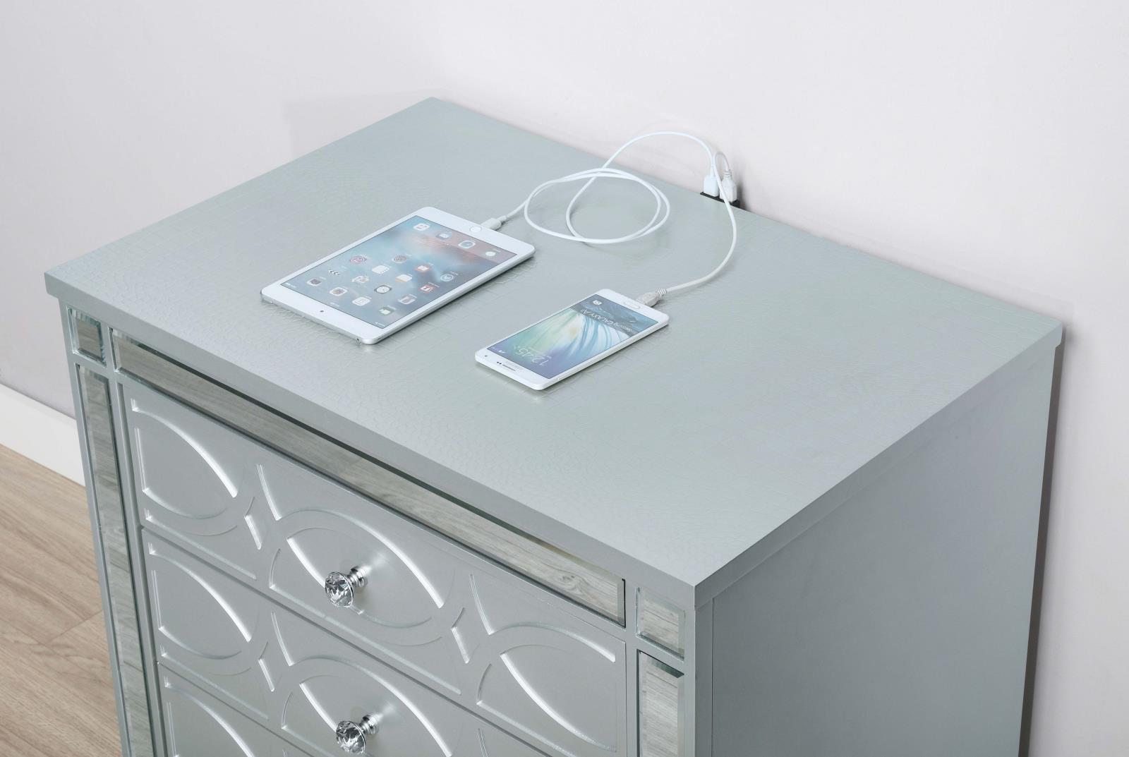 Gunnison 2-drawer Nightstand Silver Metallic - Image 10