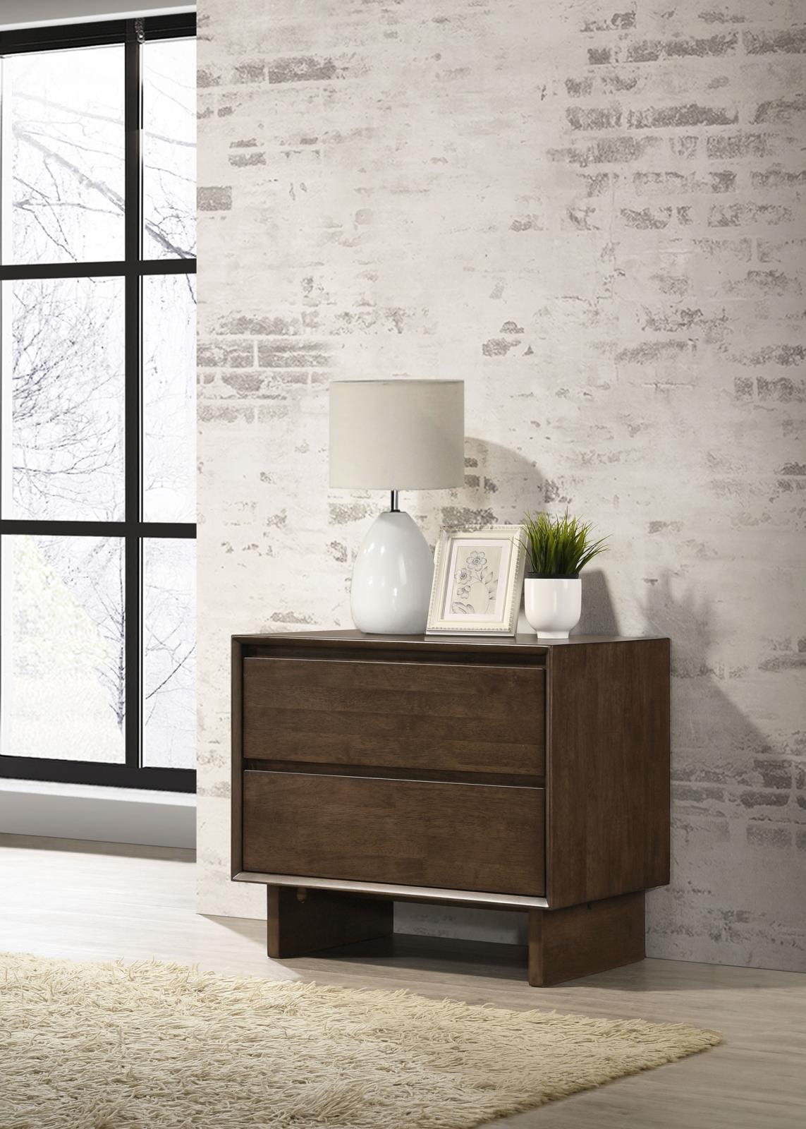 Glenwood 2-drawer Nightstand Bedside Table Warm Brown - Image 2