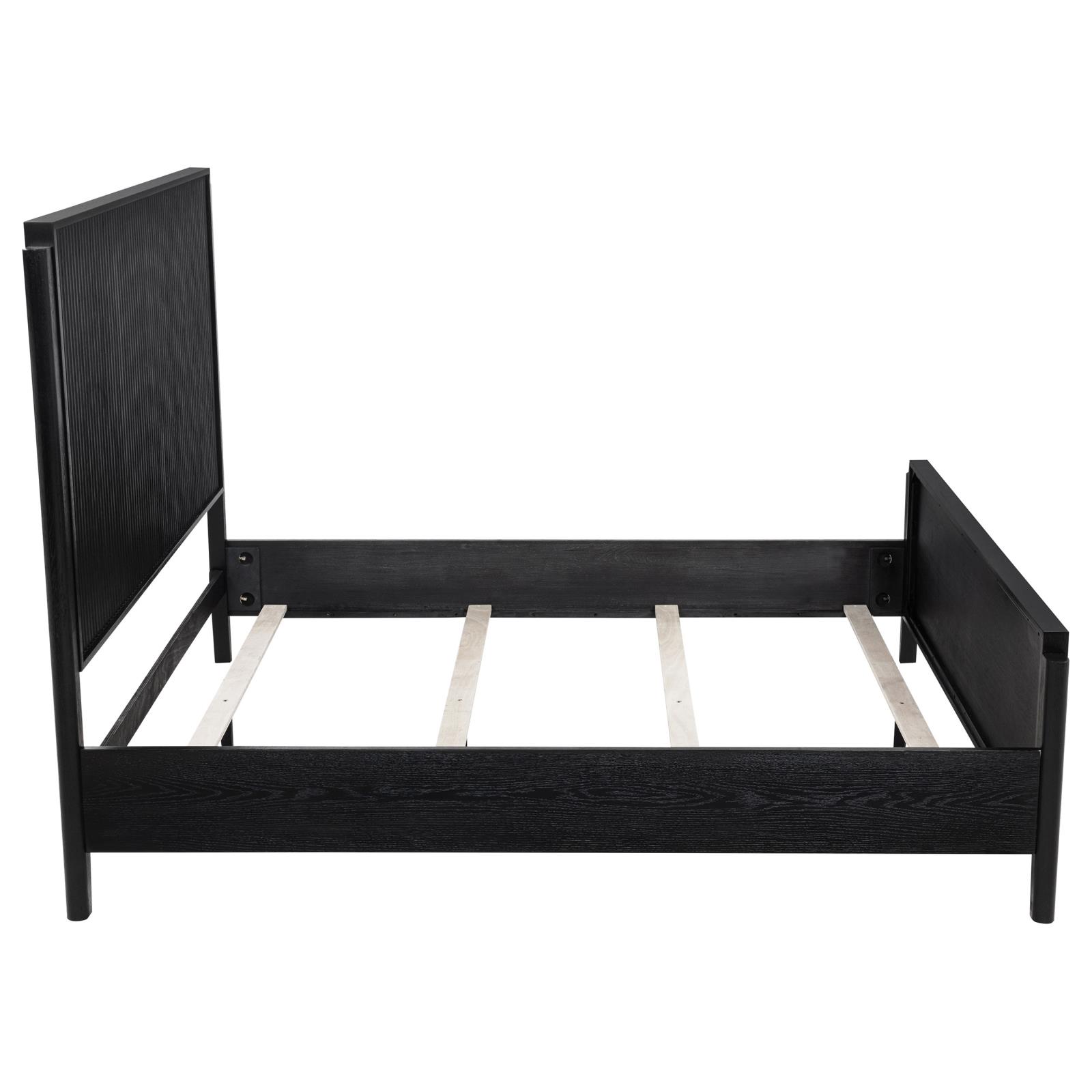 Brookmead Wood Queen Panel Bed Black - Image 6