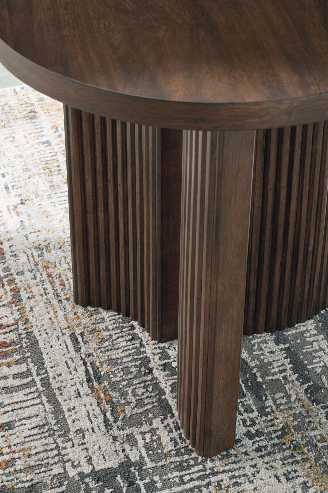 Korestone - Round End Table - Dark Brown - Image 6