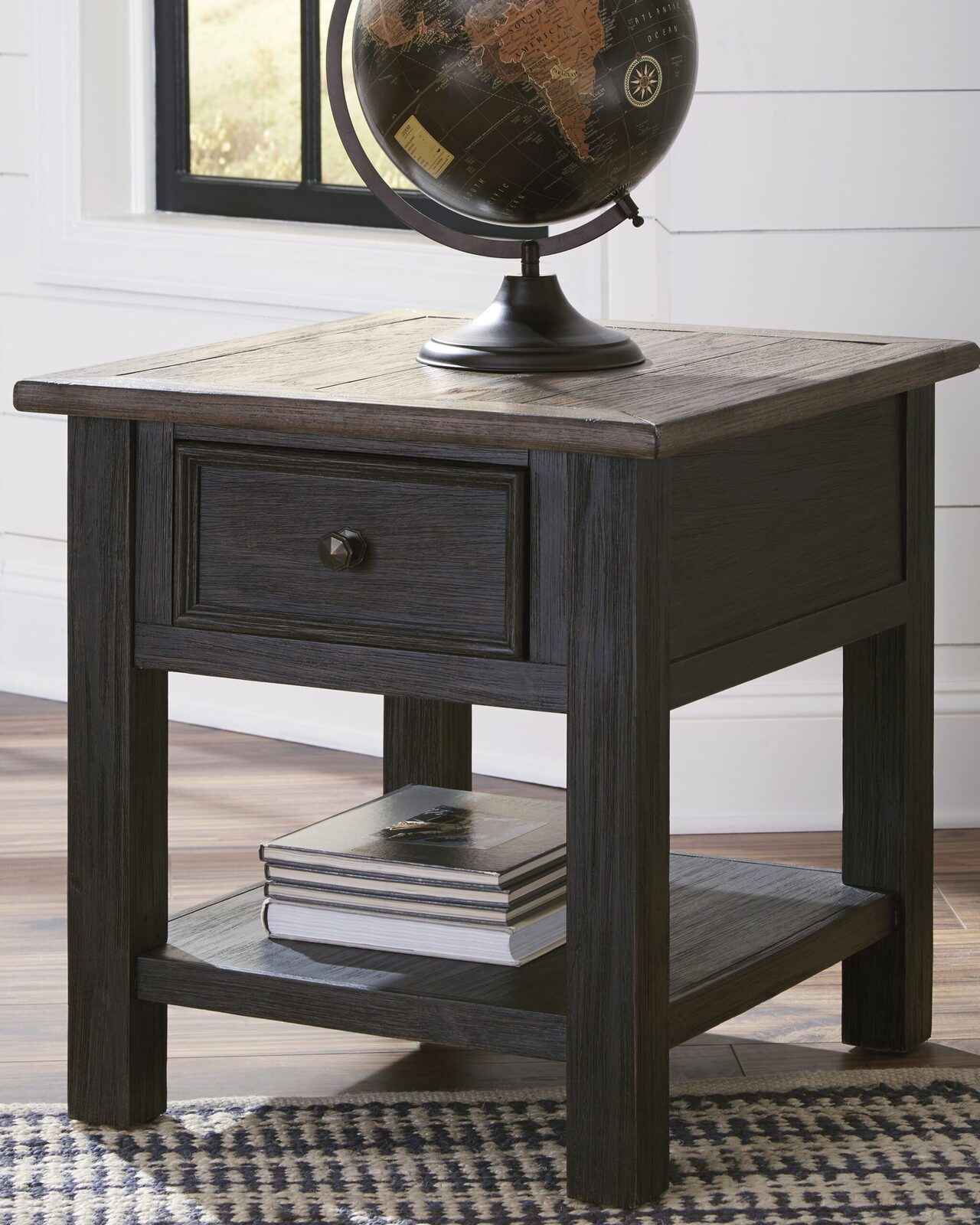 Tyler Creek - Rectangular End Table - Grayish Brown / Black - Image 2