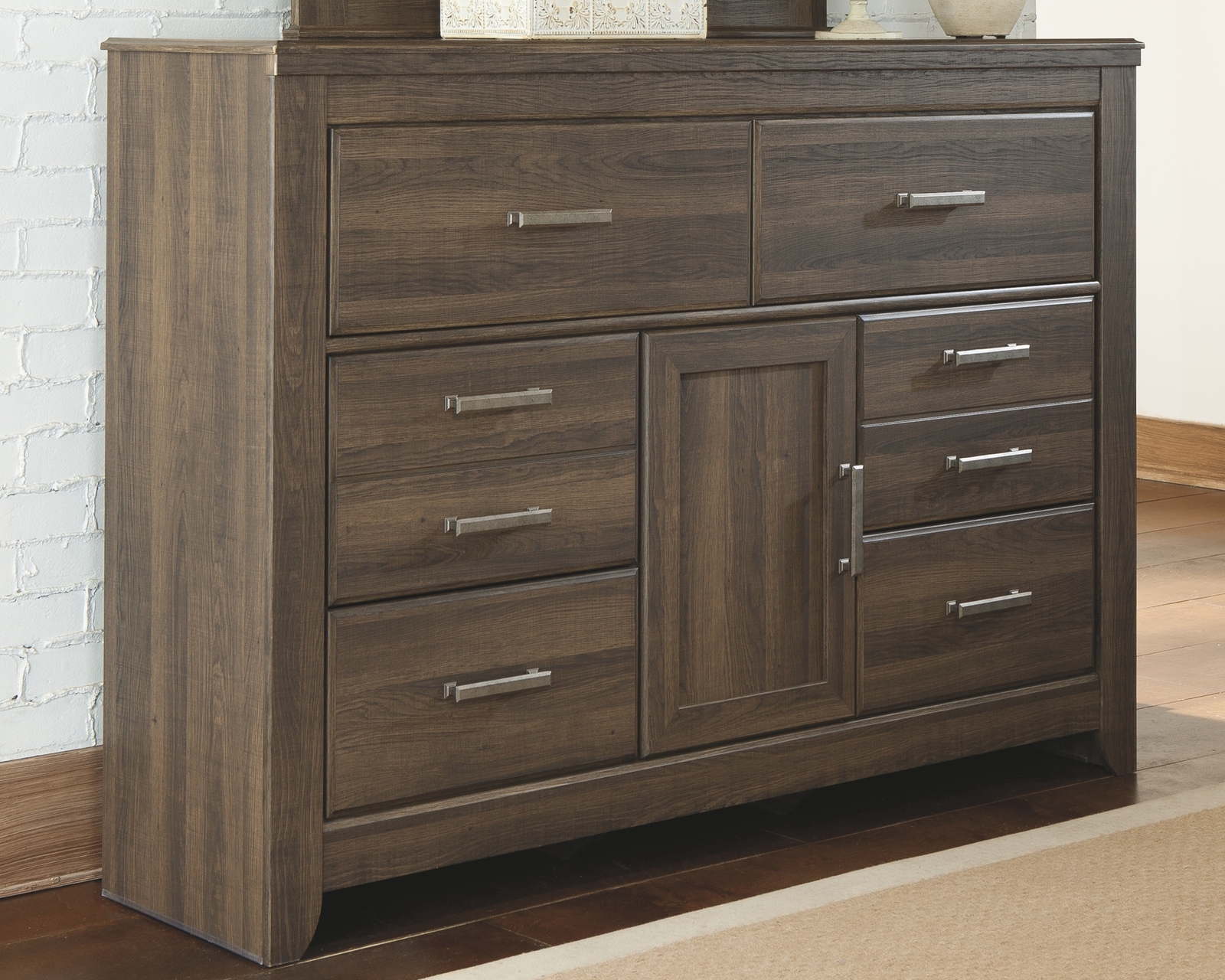 Juararo - Panel Bedroom Set - Image 3
