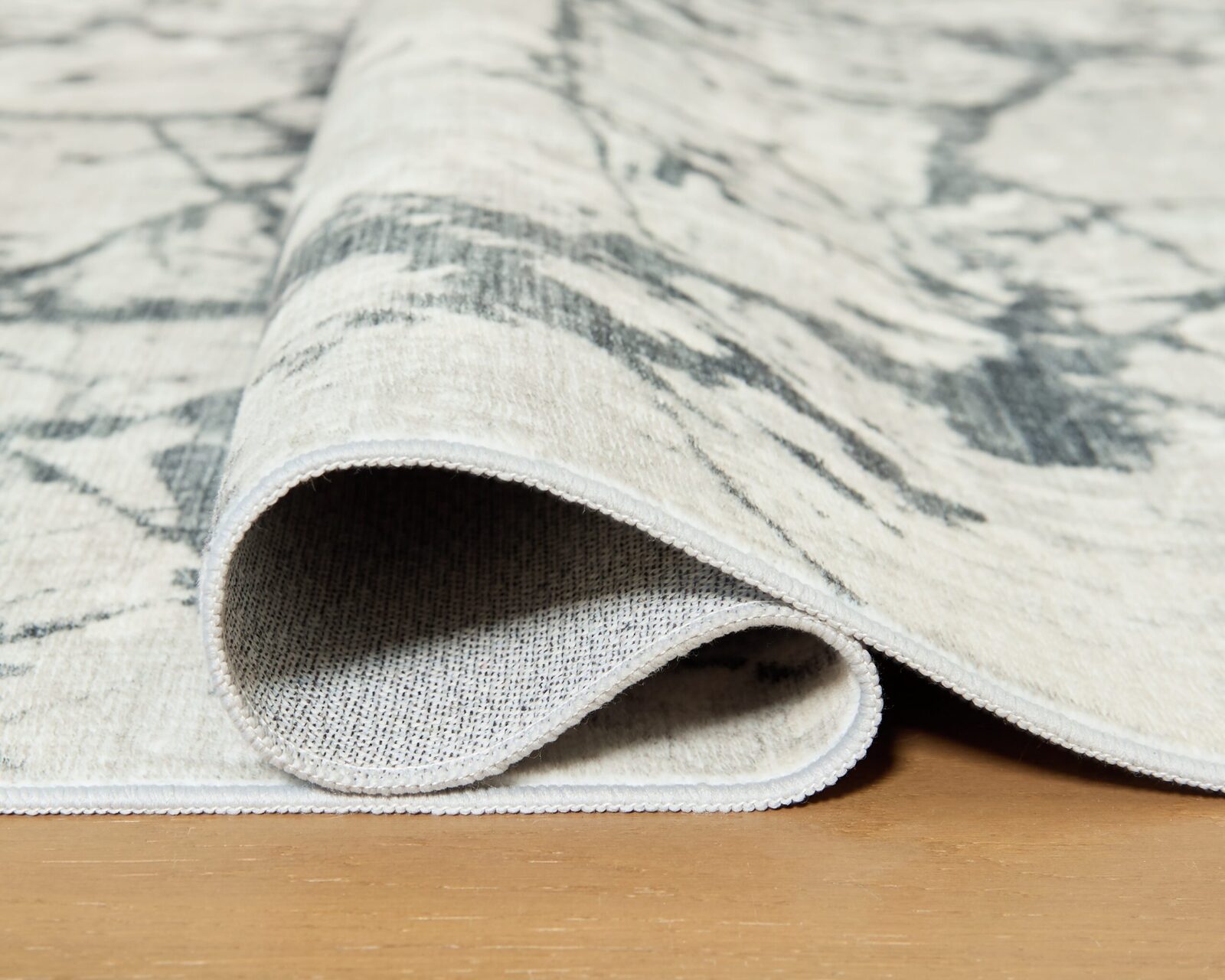 Tobinbury - Washable Rug - Image 5