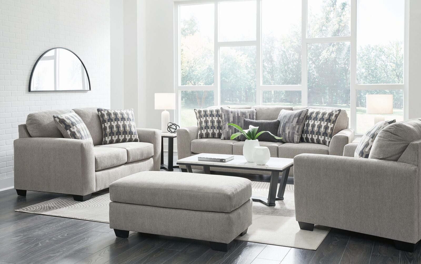 Avenal Park - Living Room Set - Image 4