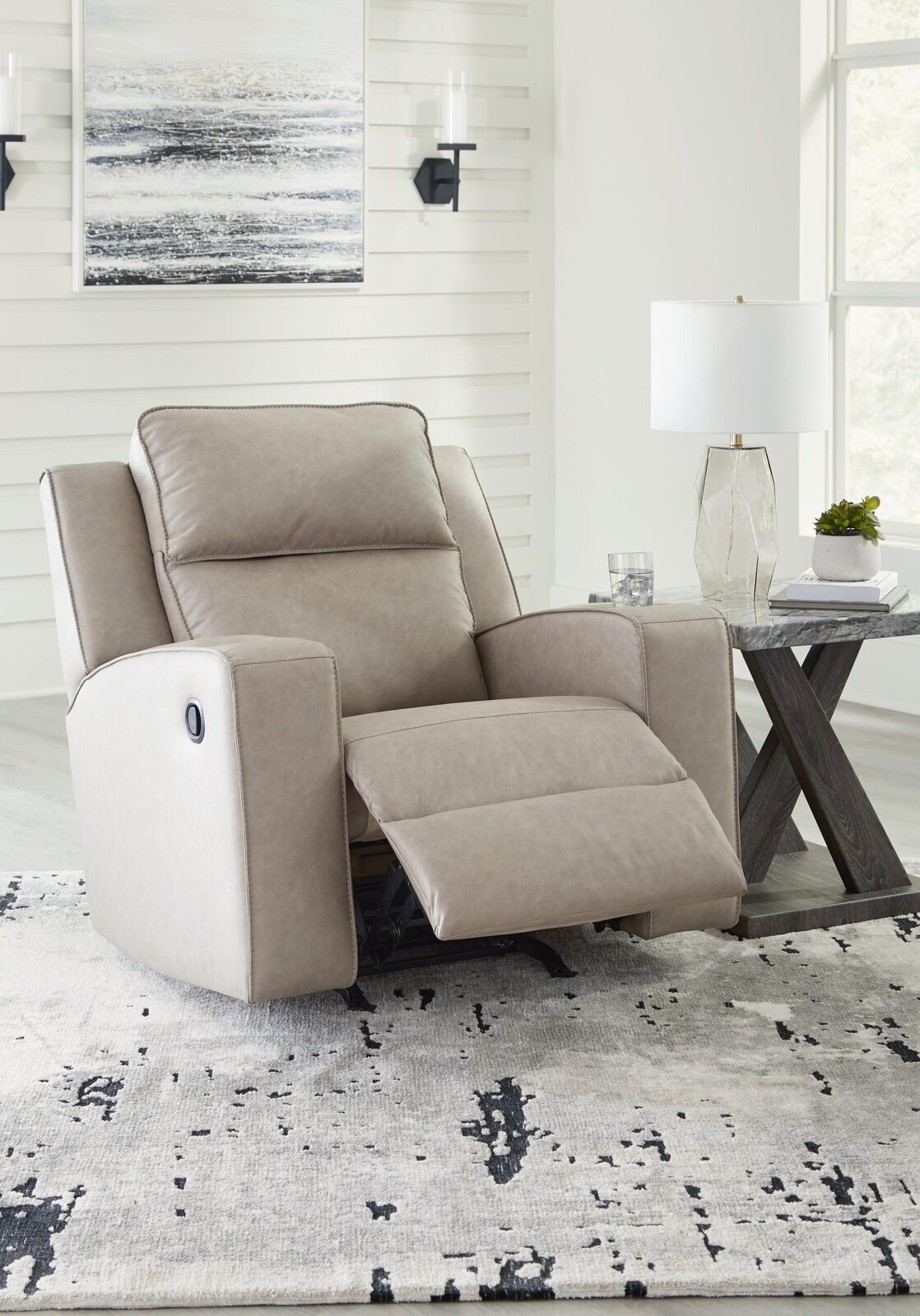 Lavenhorne - Rocker Recliner - Pebble - Image 8