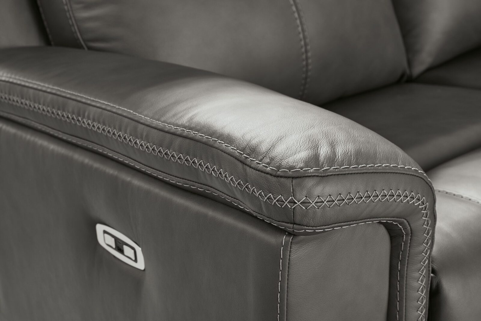 Bleckley - Power Reclining Sofa With Adjustable Headrest - Image 10