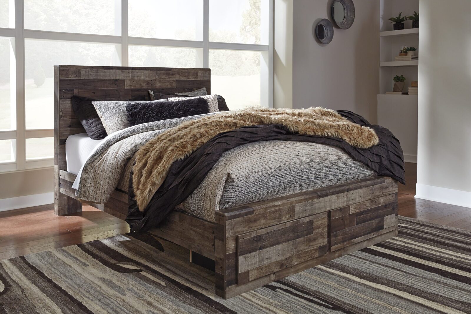 Derekson - Panel Bed - Image 13
