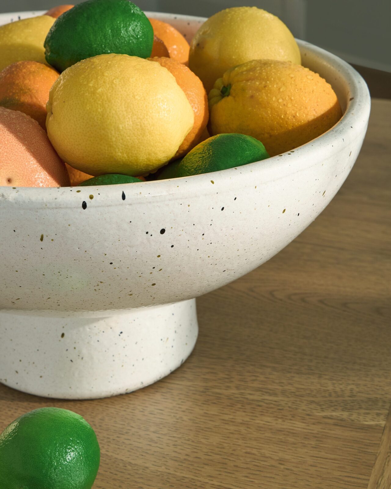 Dallinworth - Bowl - White / Black - Image 4