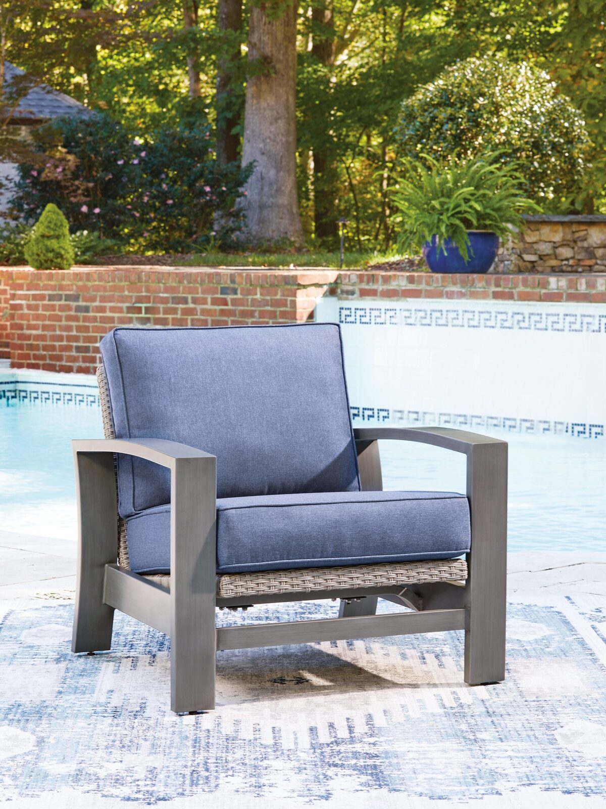 Half Moon Beach - Spring Lounge Chair - Blue / Gray - Image 2