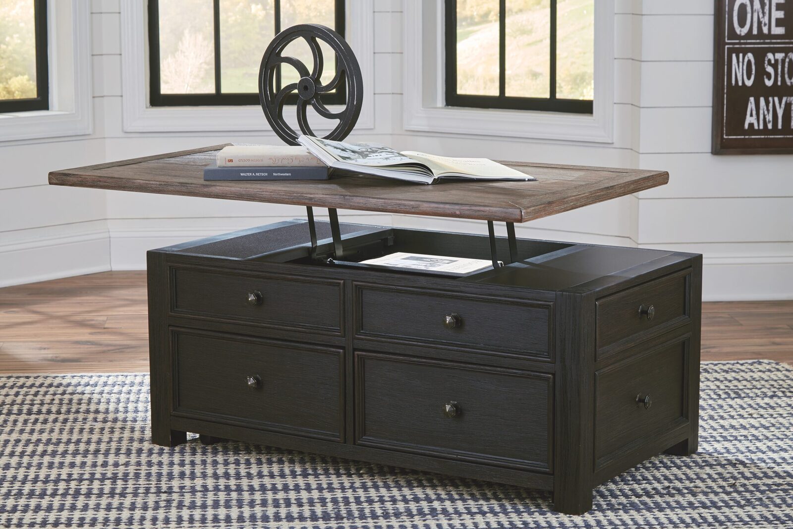 Tyler Creek - Lift Top Cocktail Table - Grayish Brown / Black - Image 10
