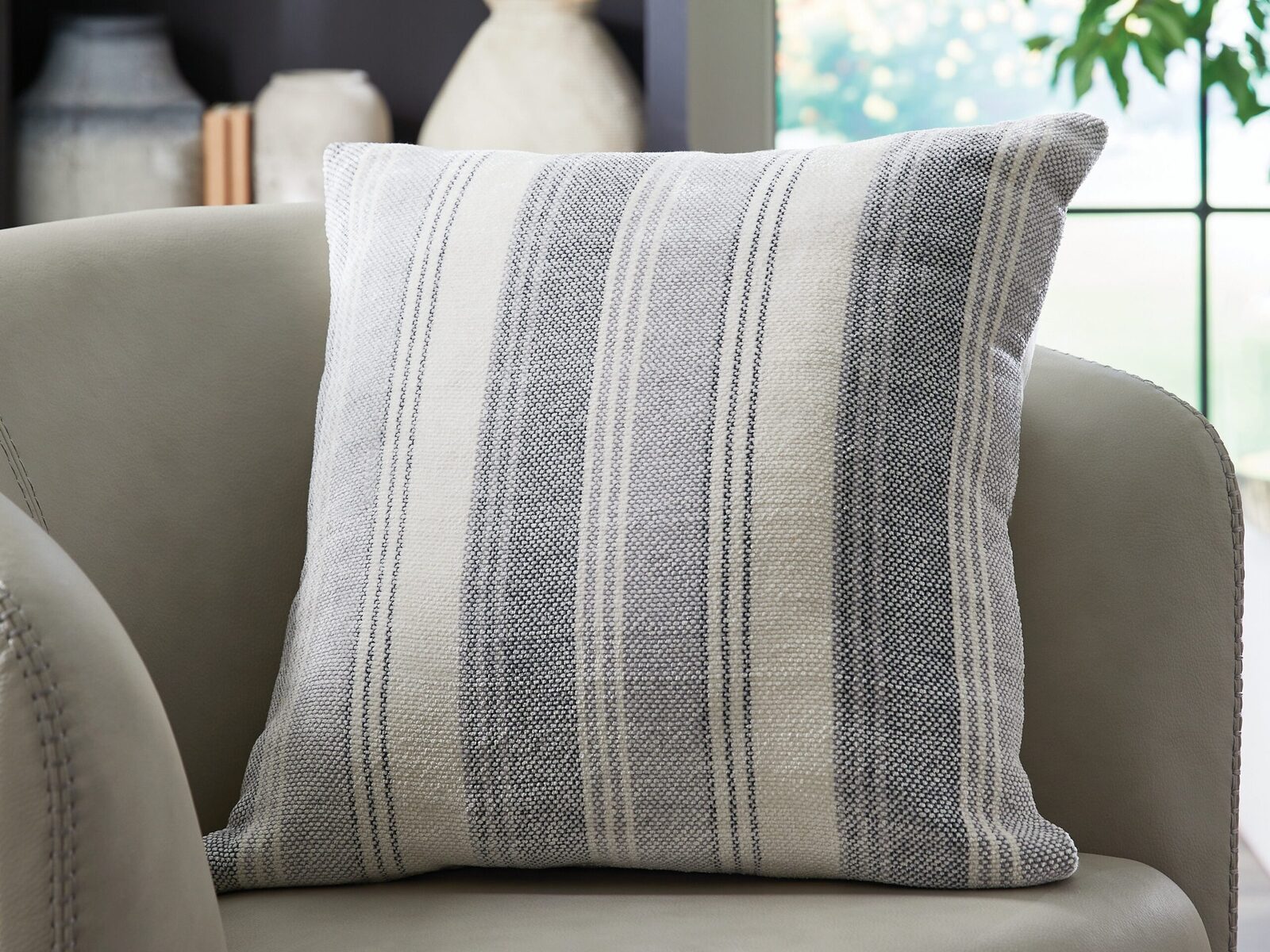 Adikus - Pillow - Image 2