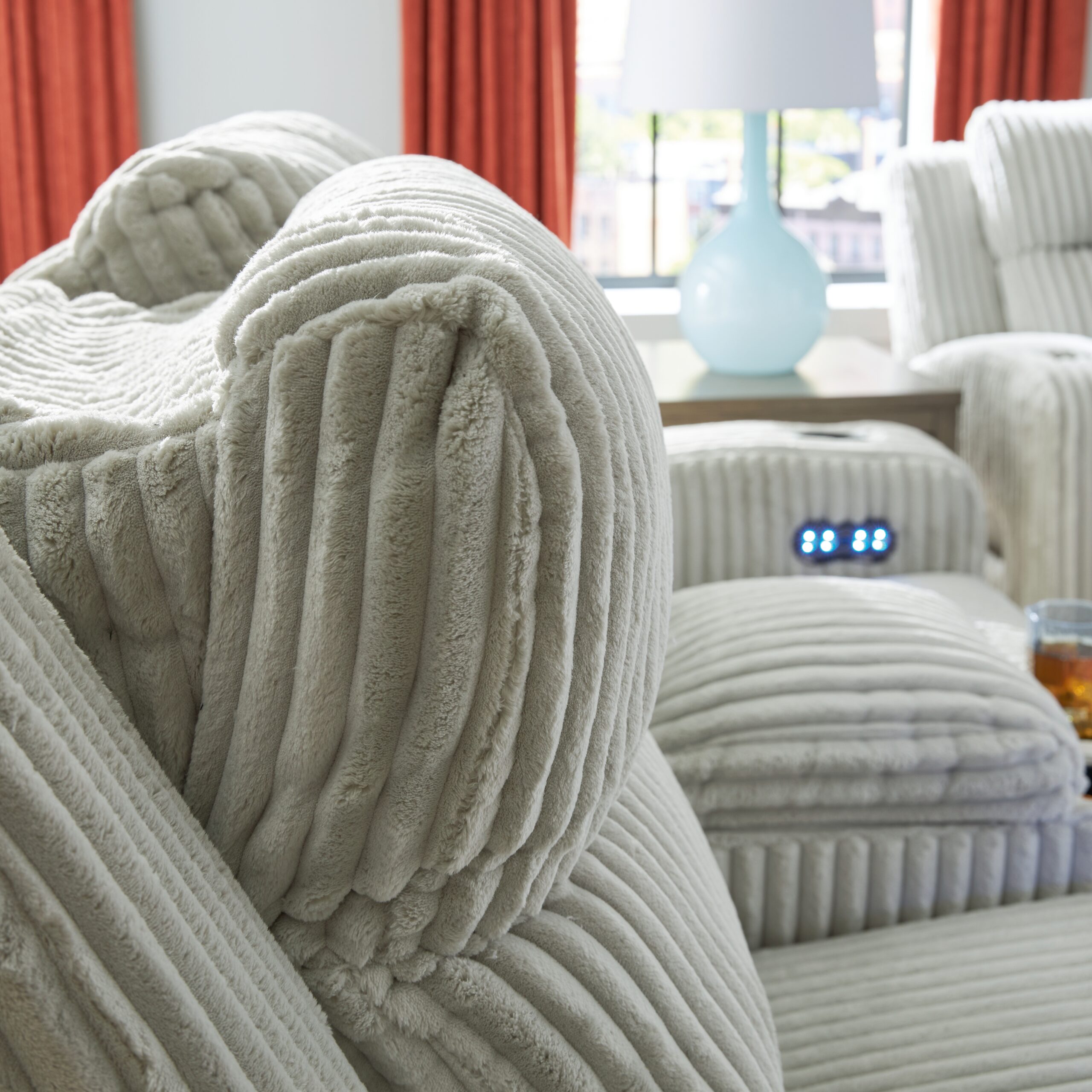 Forest Lake - Power Reclining Sofa With Adj Headrest - Image 11