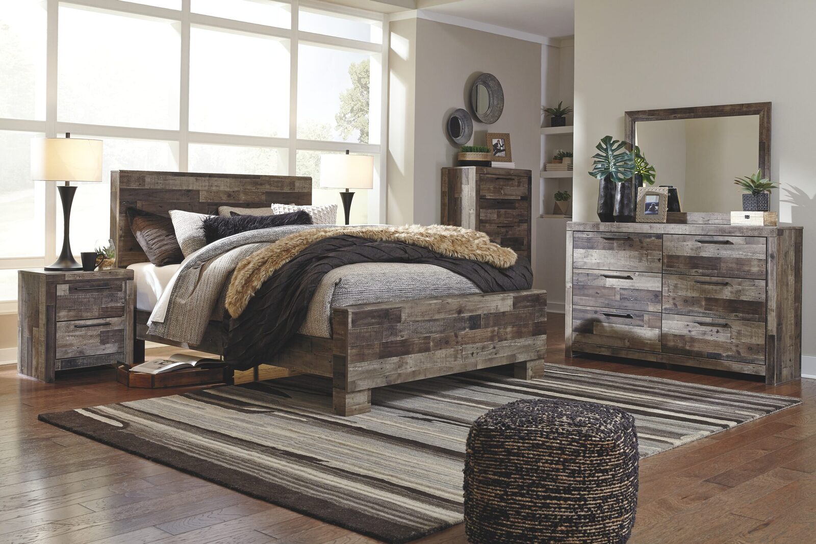 Derekson - Dresser - Image 8
