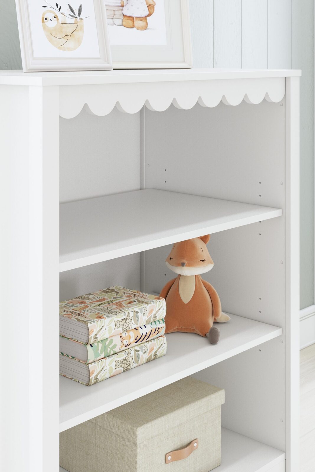 Hallityn - Bookcase - White - Image 9