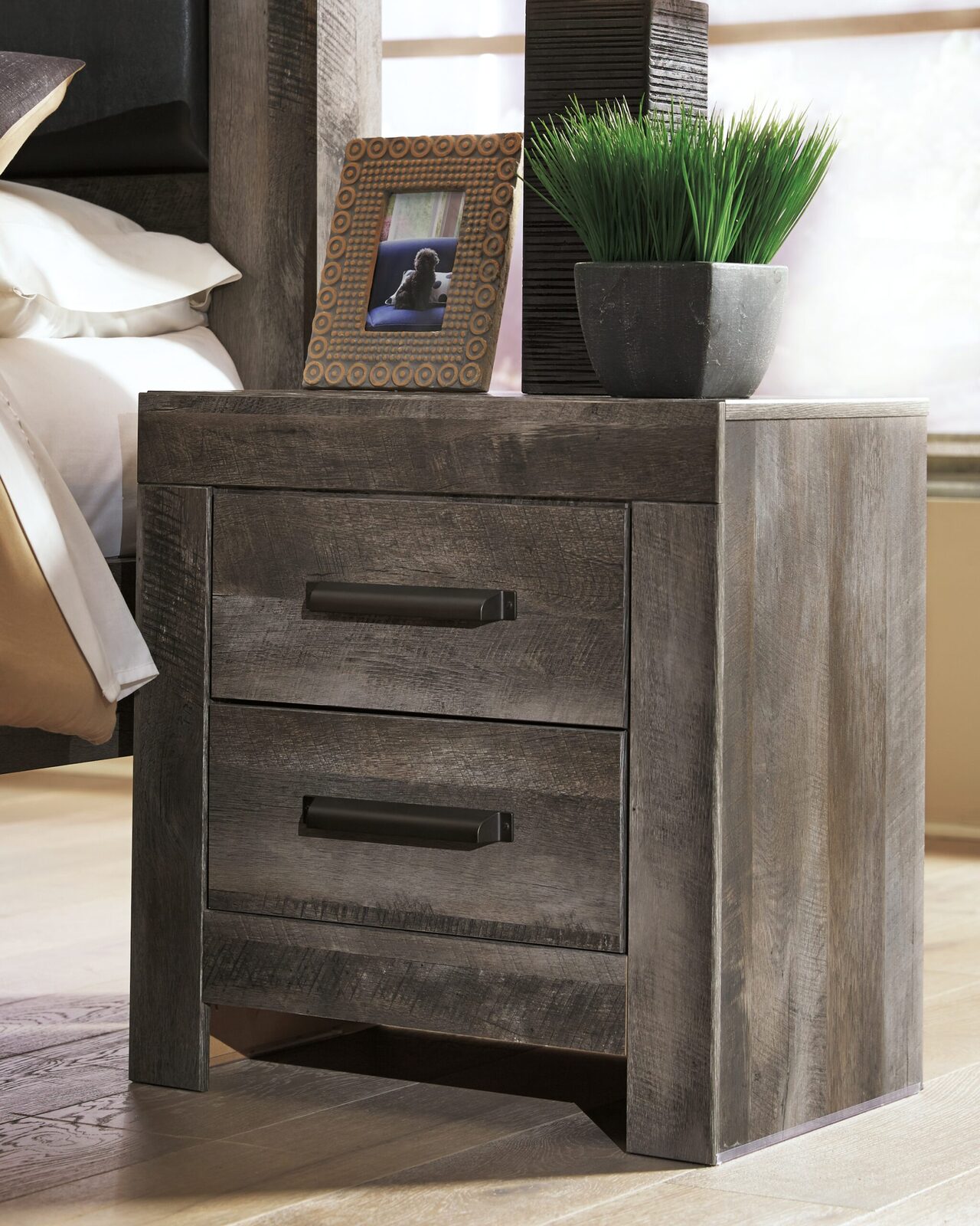 Wynnlow - Crossbuck Panel Bedroom Set - Image 13