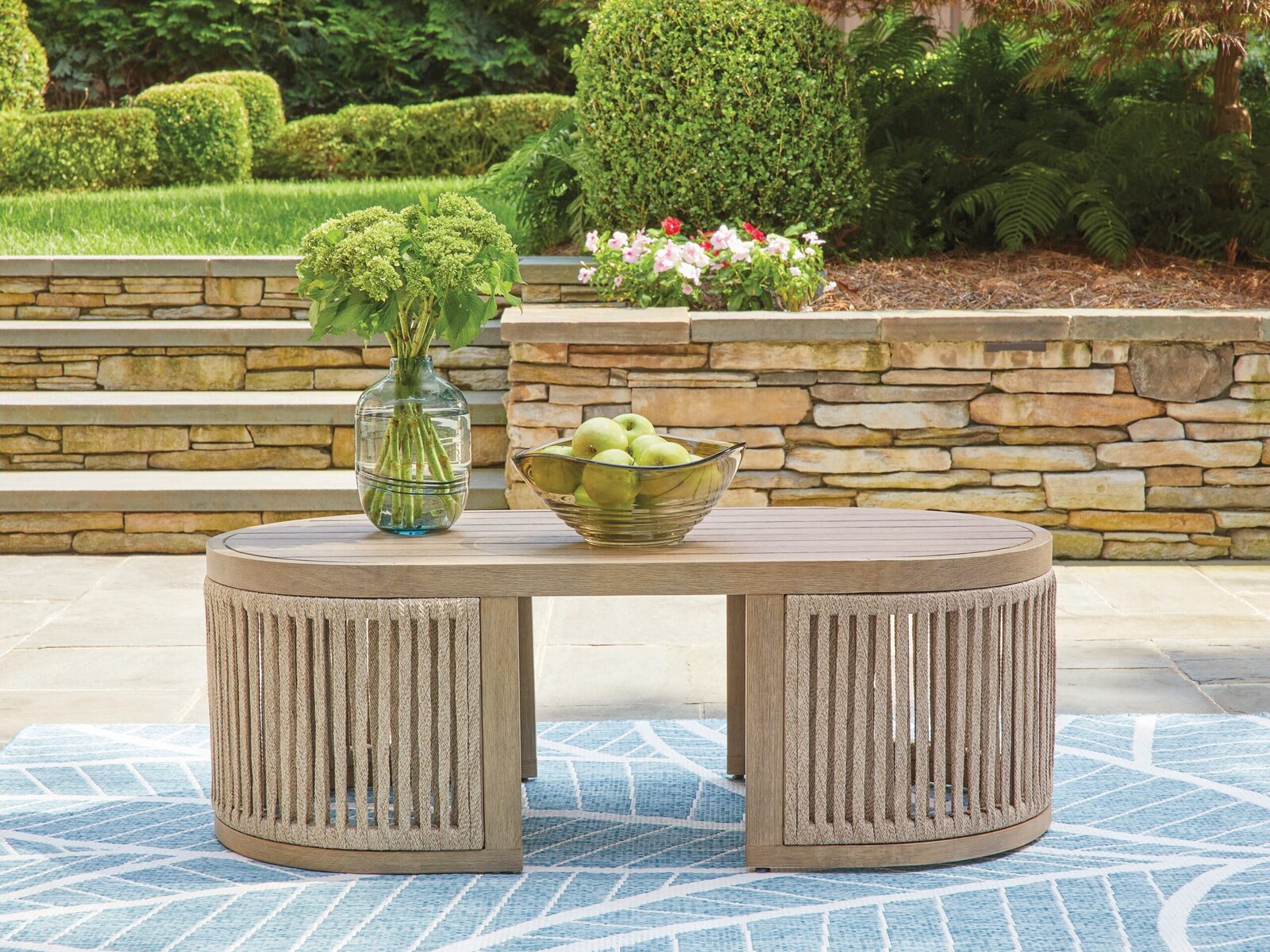 Serena Shores - Rectangular Cocktail Table - Beige - Image 2