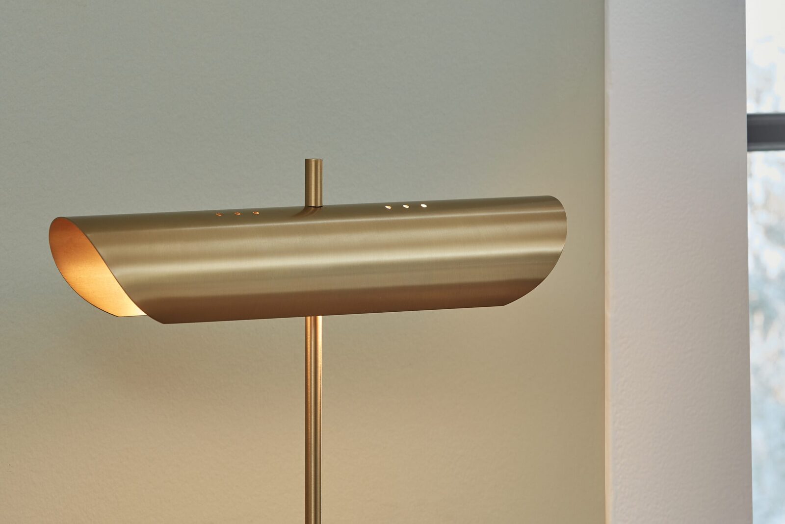 Rowleigh - Marble Desk Lamp - Gold Finish / White - Image 3