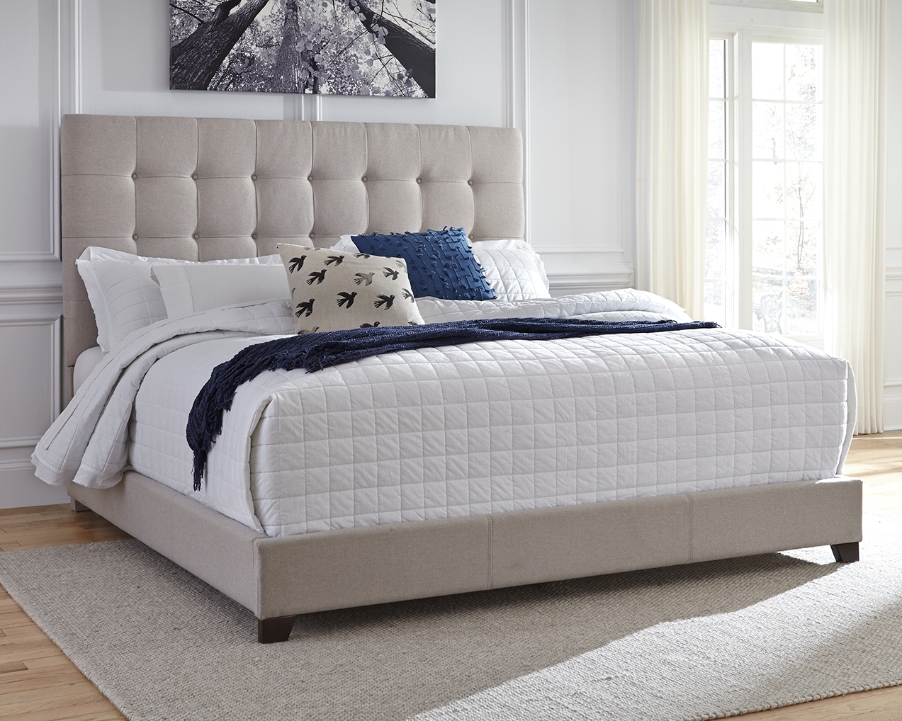 Dolante - Upholstered Bed - Image 2