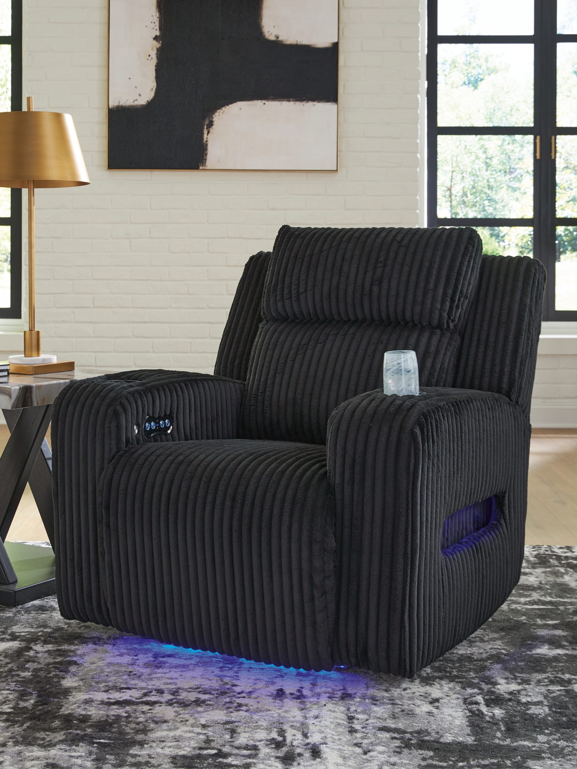 Forest Lake - Recliner With Adj Headrest - Image 2