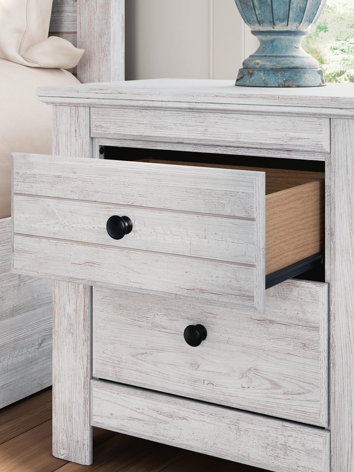 Makidern - Two Drawer Night Stand - Image 11