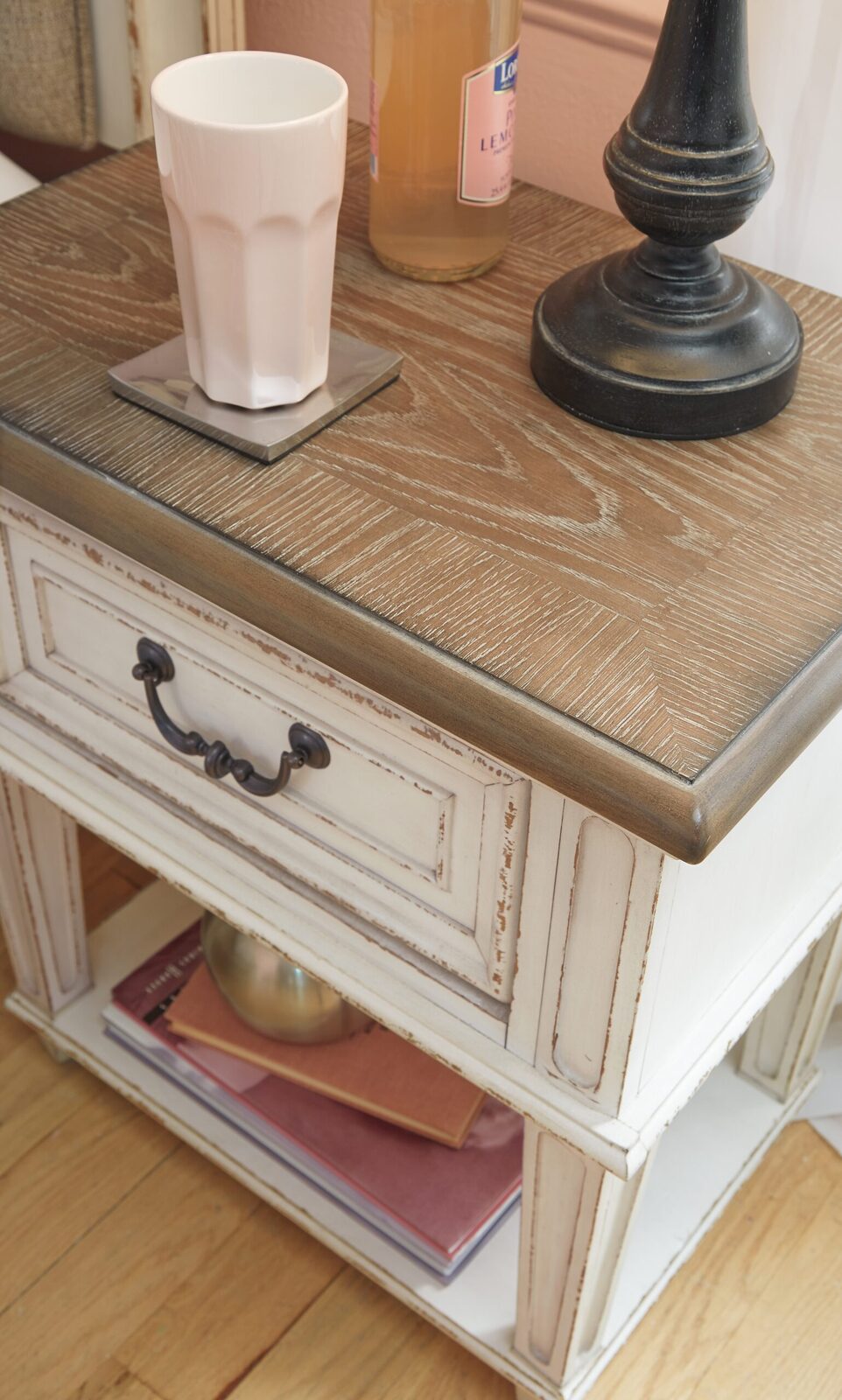 Realyn - Night Stand - Image 6
