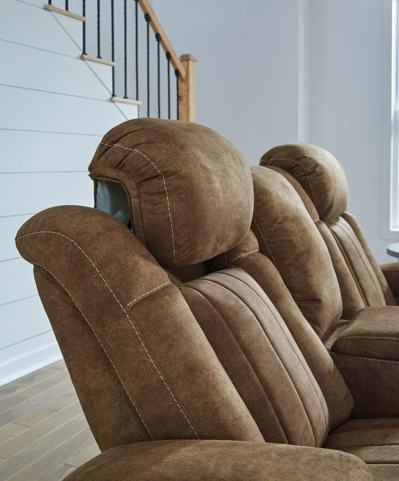 Wolfridge - Power Reclining Loveseat With Console /Adj Hdrst - Brindle - Image 9