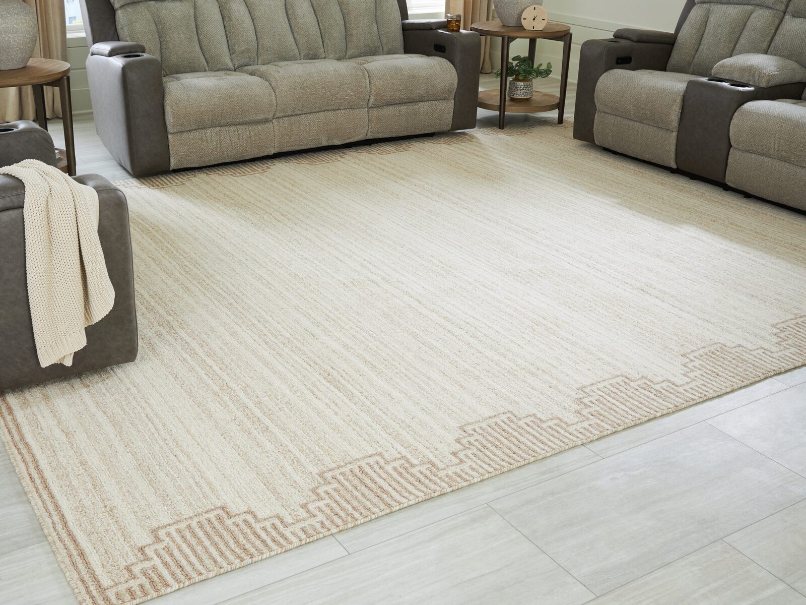Emorymore - Rug - Image 10