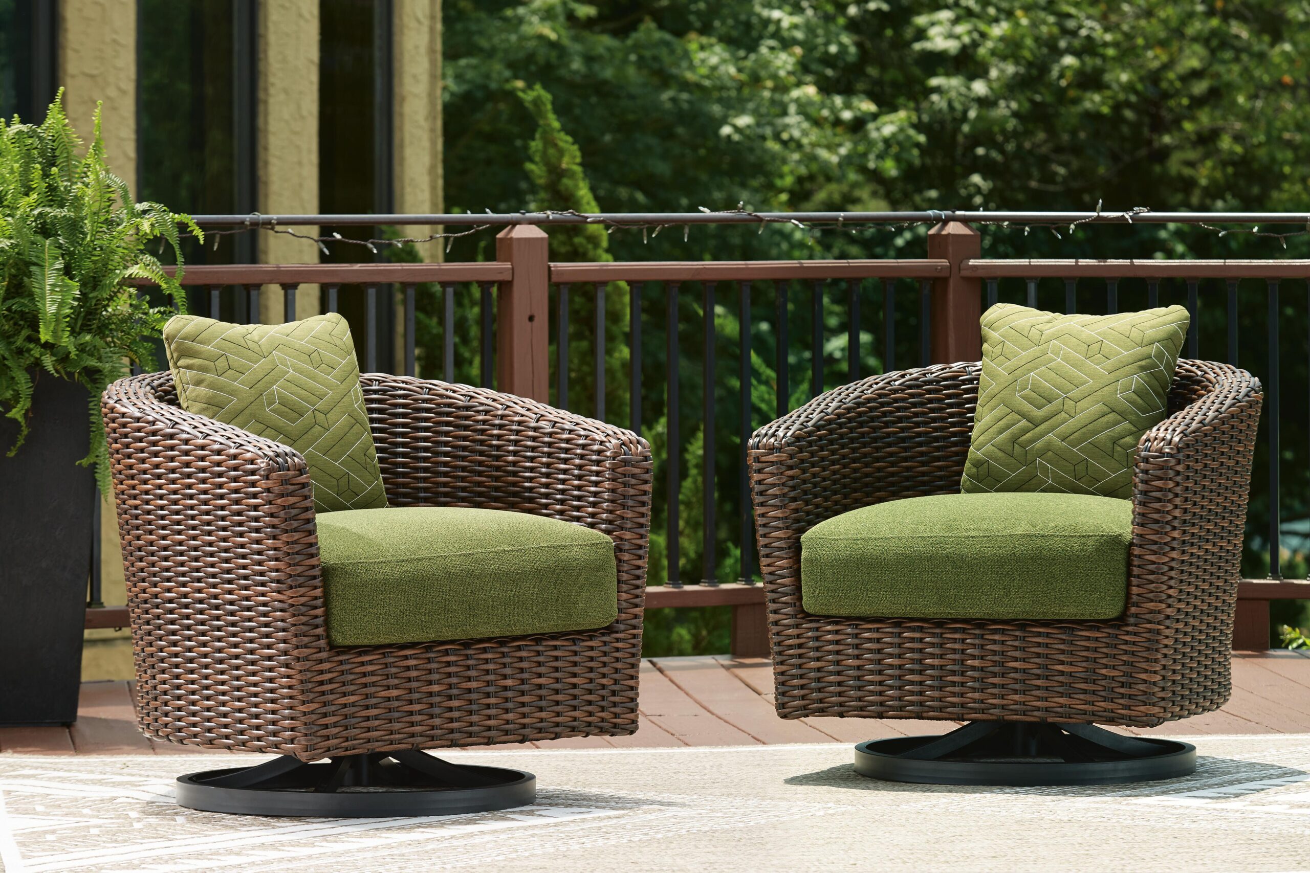 Horizon Hall - Swivel Lounge With Cushion - Brown / Green - Image 2