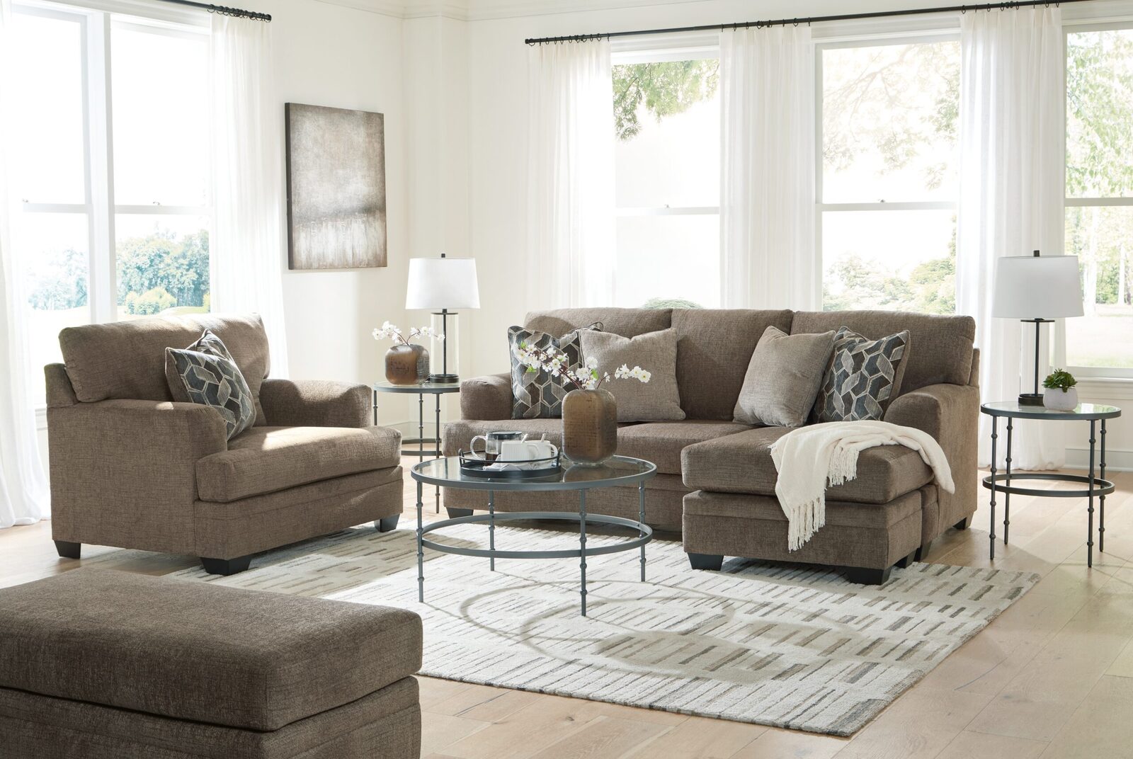 Stonemeade - Living Room Set - Image 2