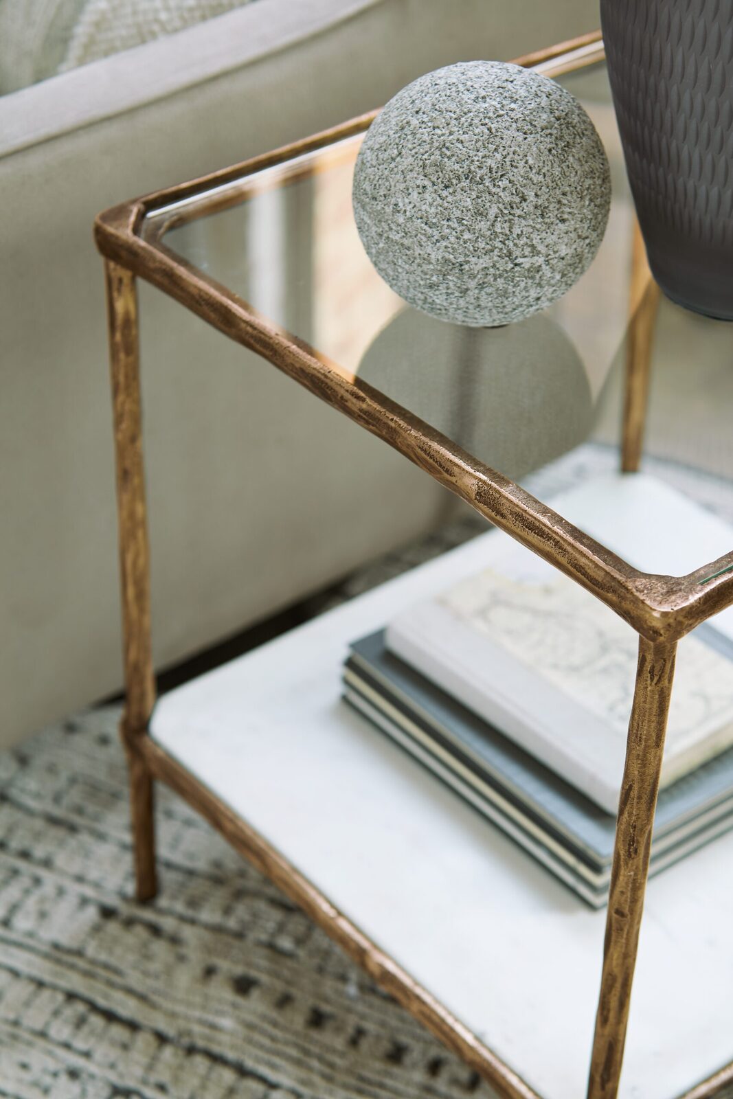 Ryandale - Accent Table - Image 6