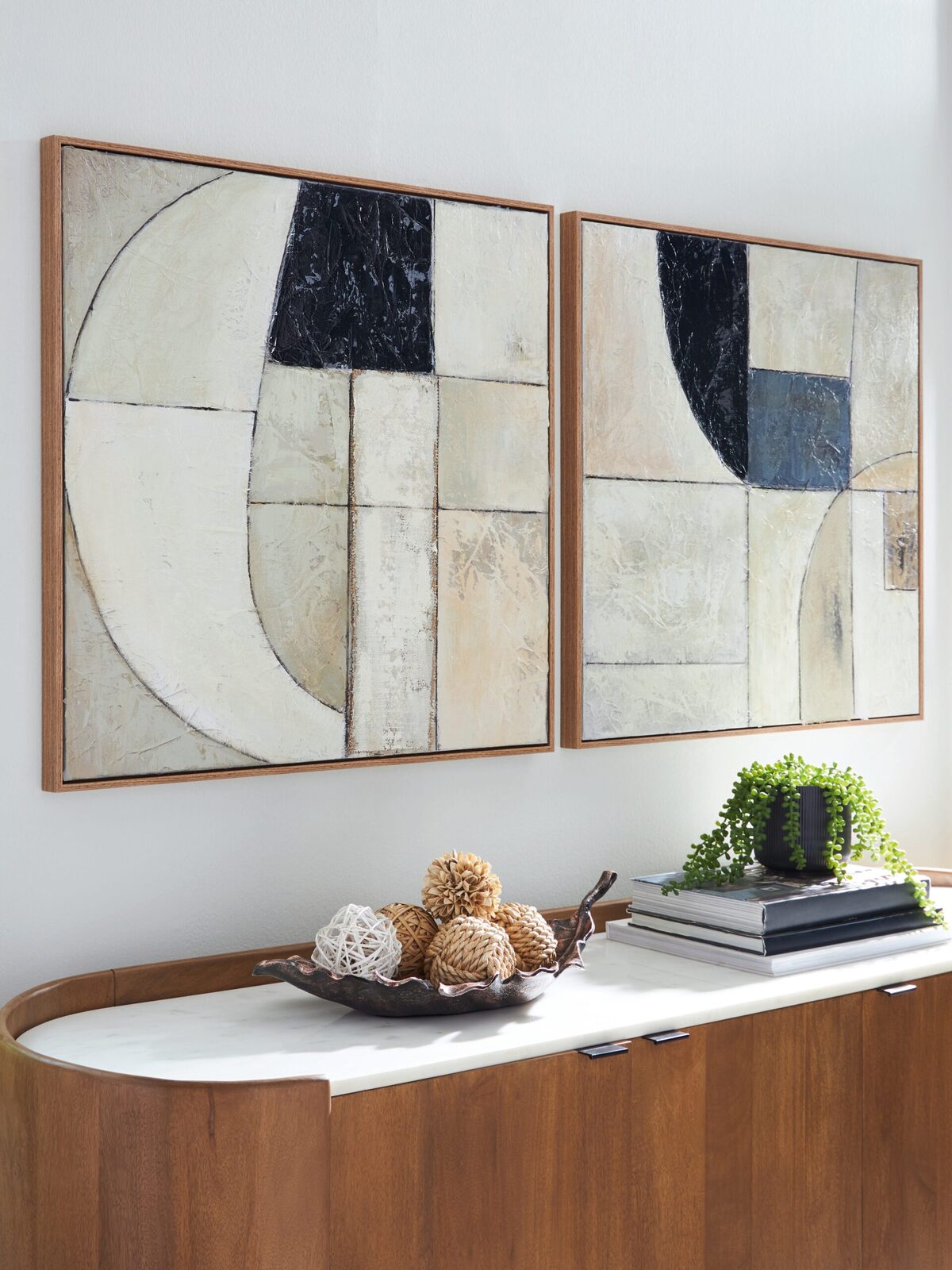 Bexlen - Wall Art Set (Set of 2) - Tan / Taupe / Black - Image 2