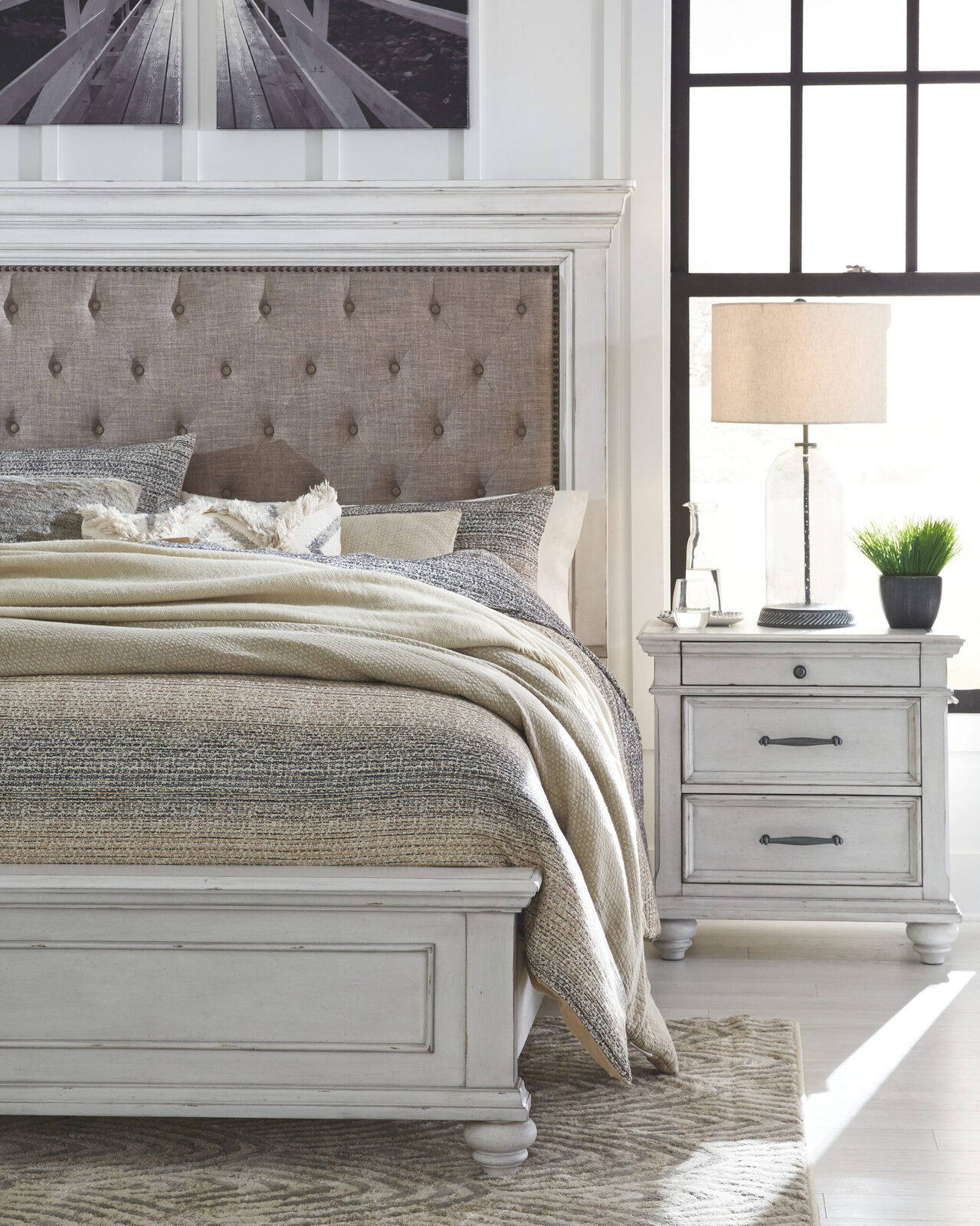 Kanwyn - Upholstered Bedroom Set - Image 56