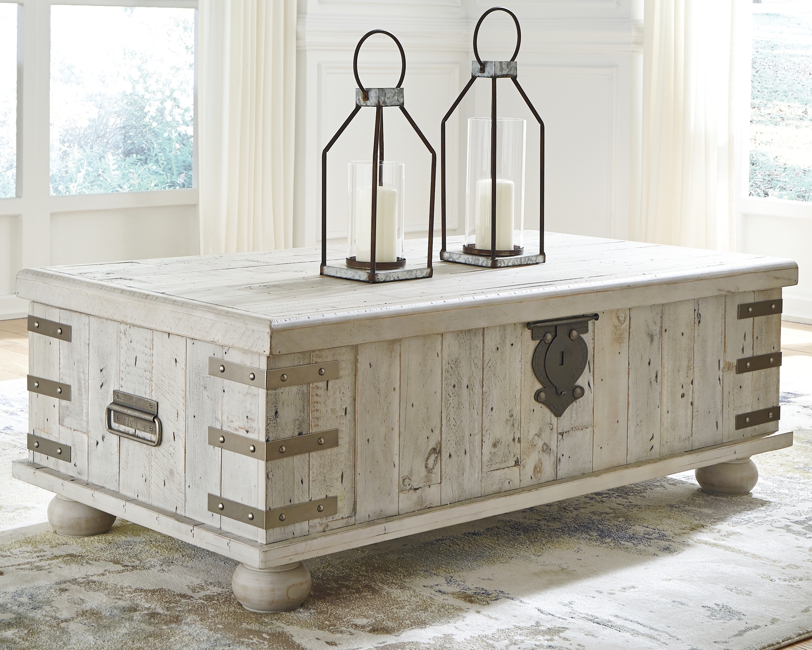 Carynhurst - Lift Top Cocktail Table - White Wash Gray - Image 2