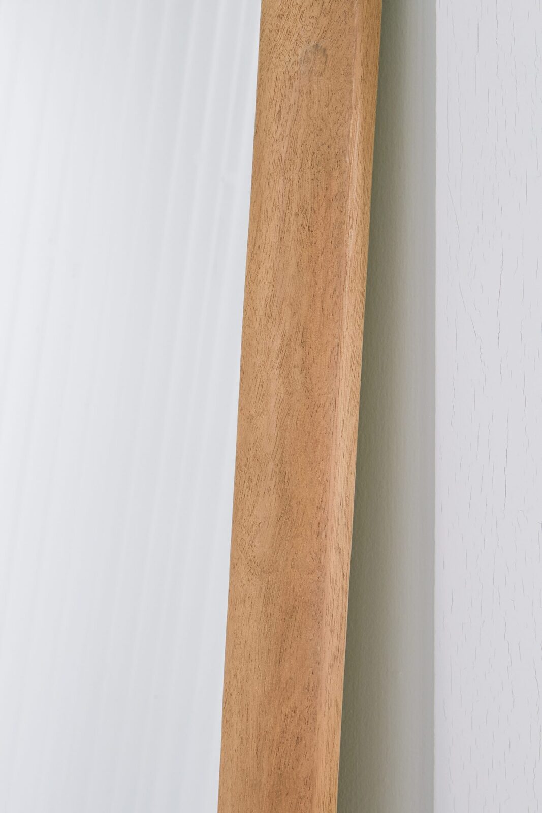 Dairville - Floor Mirror - Brown - Image 5