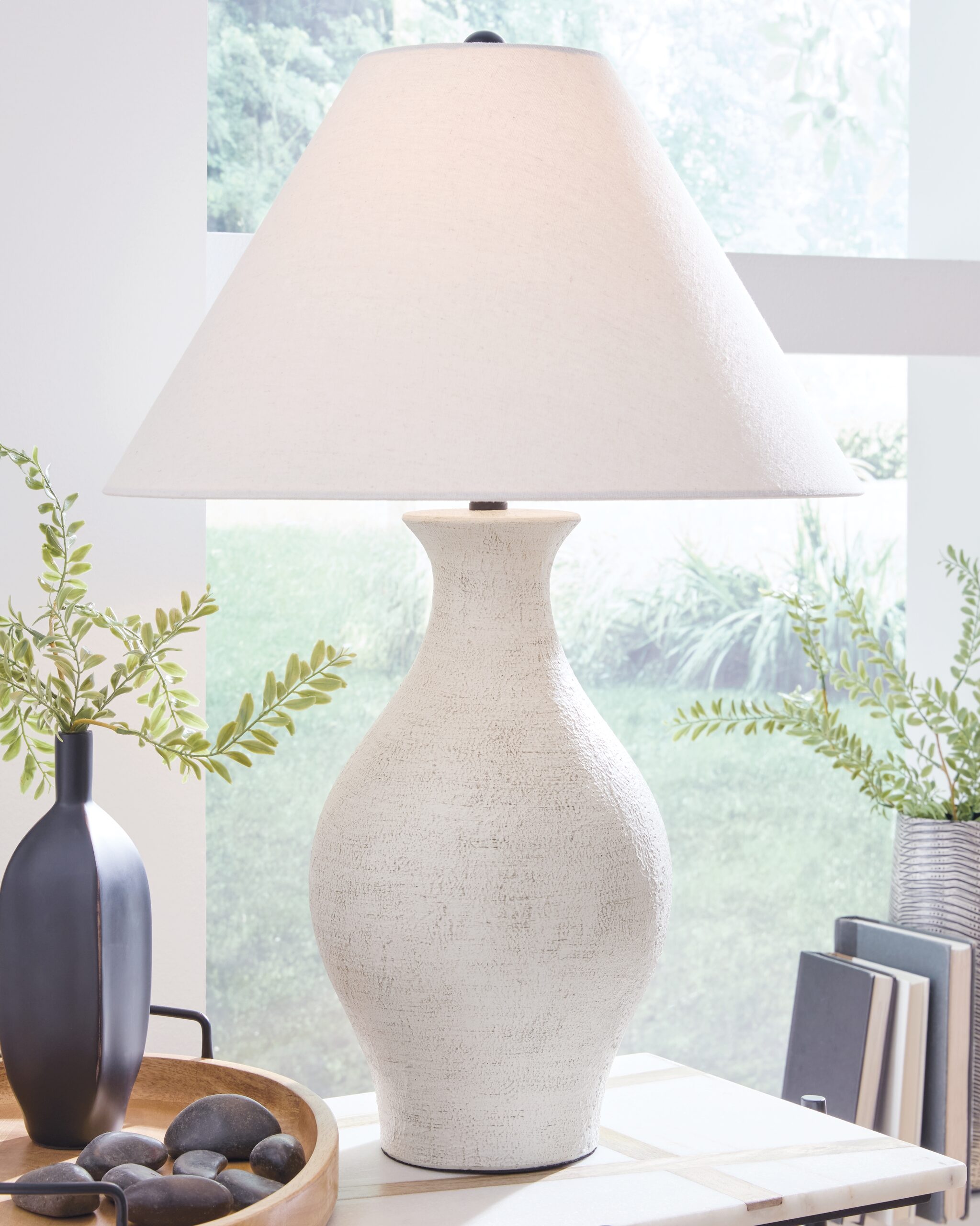 Ashbend - Ceramic Table Lamp - Antique White - Image 2