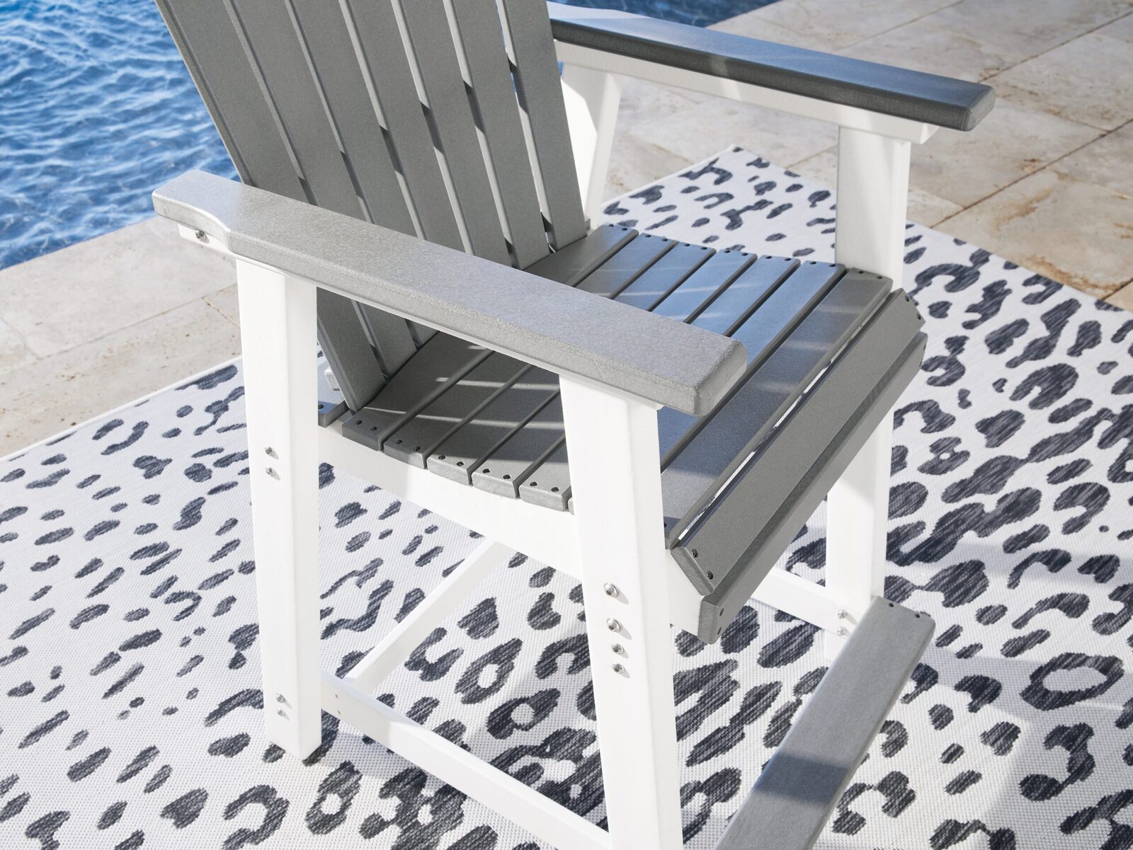 Transville - Barstool (Set of 2) - Gray / White - Image 8