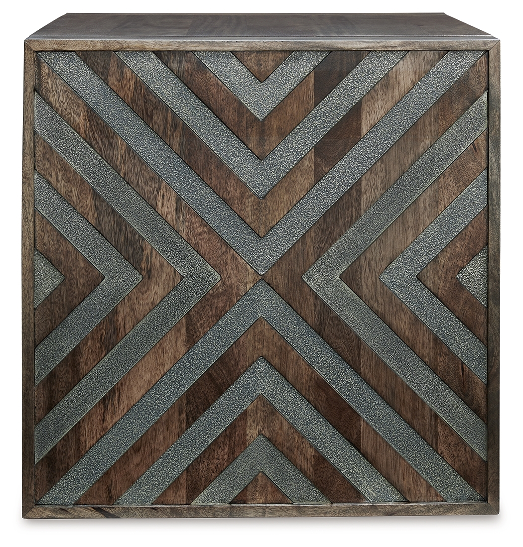 Dreggan - Square End Table - Brown - Image 4