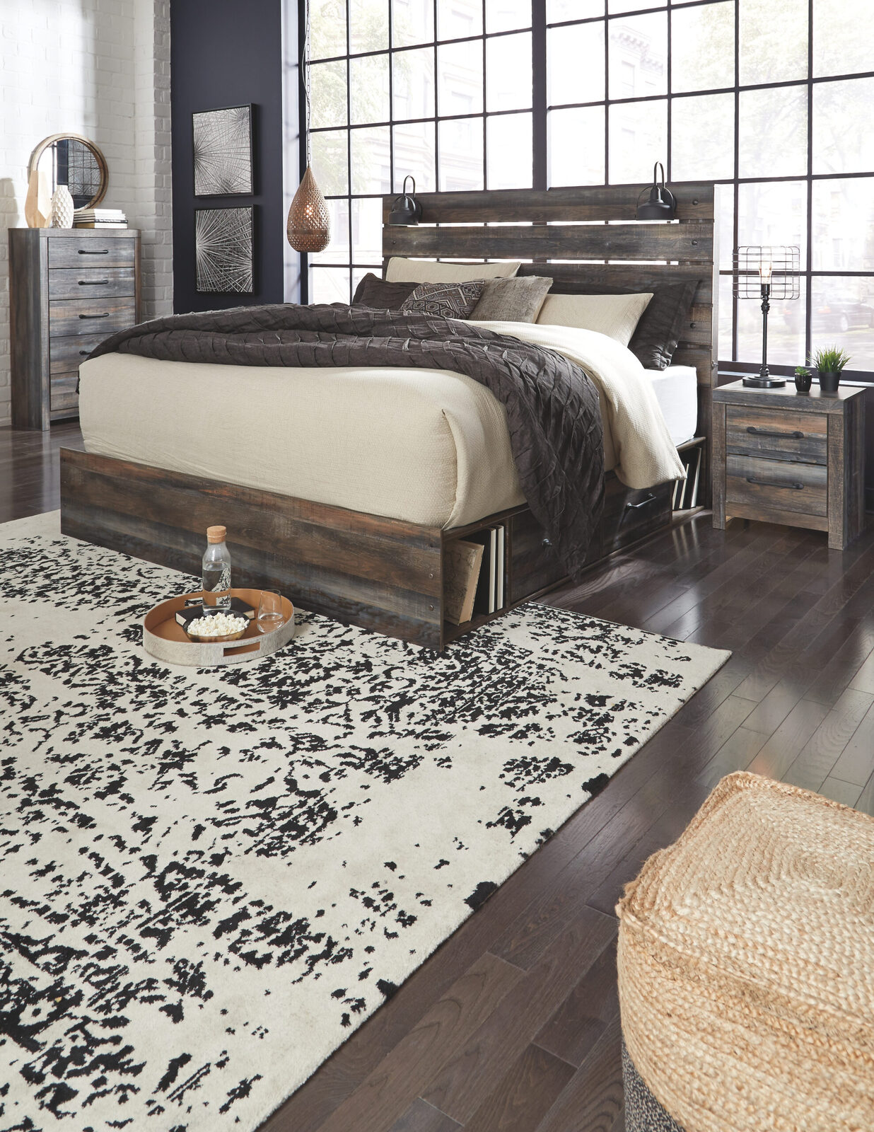 Drystan - Panel Bedroom Set - Image 34