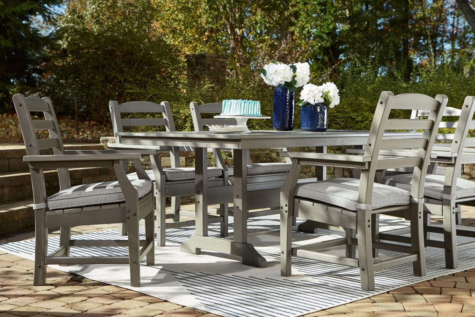 Visola - RECT Dining Table w/Umb OPT - Gray - Image 7