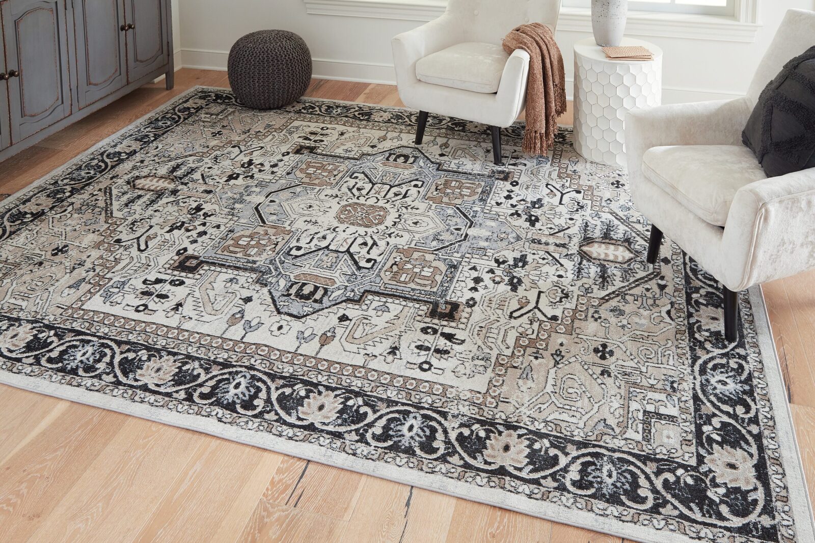 Gregmoore - Area Rug - Image 3