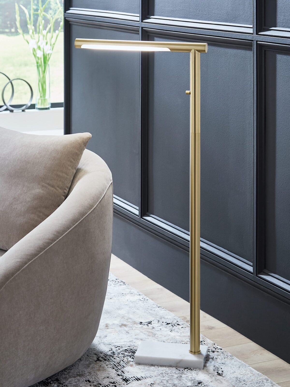 Santiford - Metal Floor Lamp - Gold Finish / White - Image 2