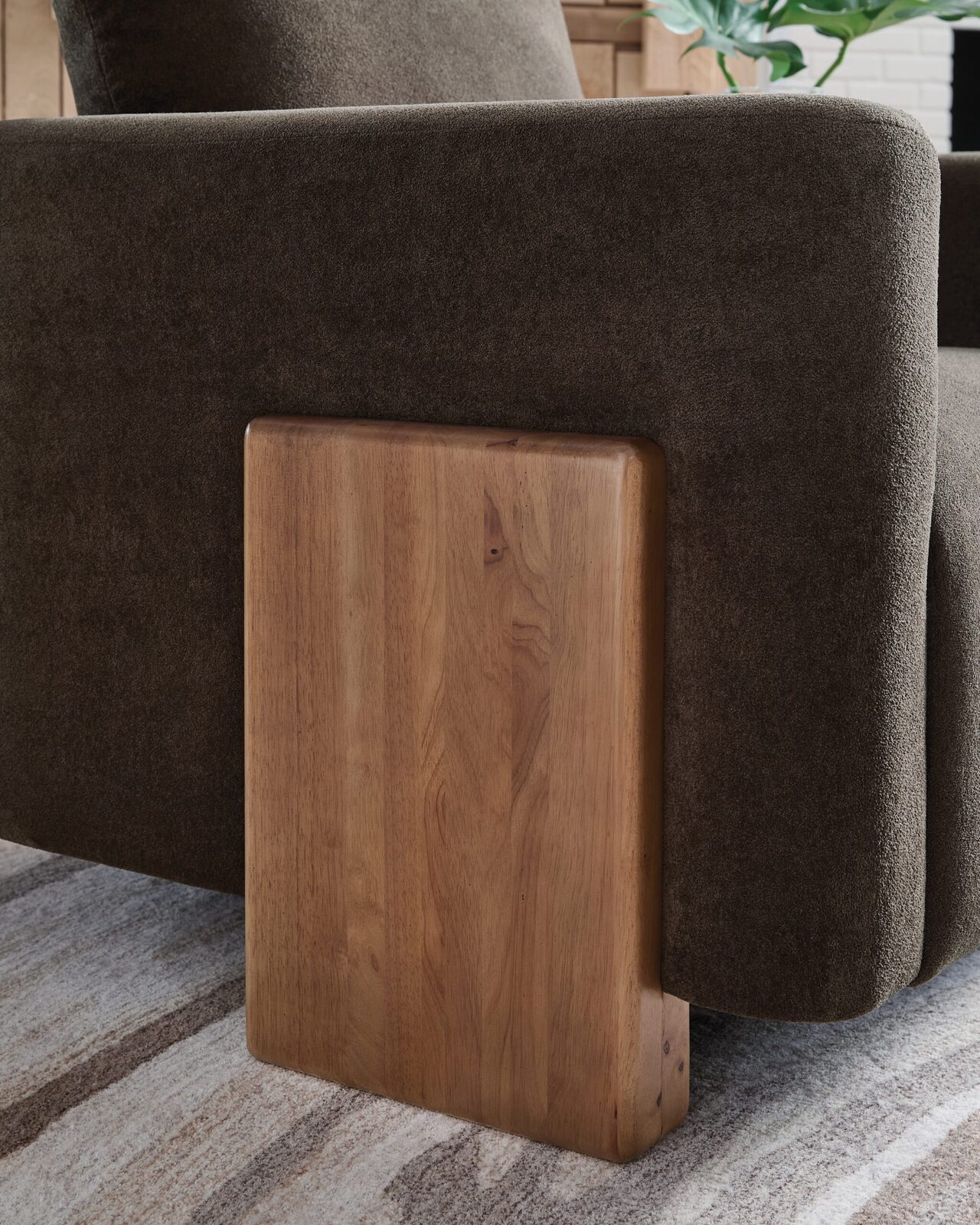 Dairlett - Accent Chair - Brown - Image 6