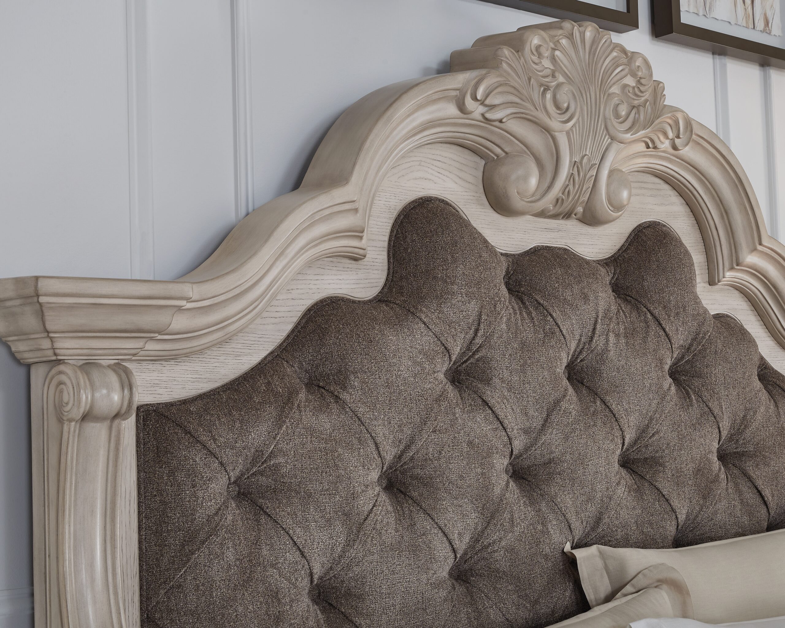 Bruchandi - Upholstered Panel Bed - Image 6