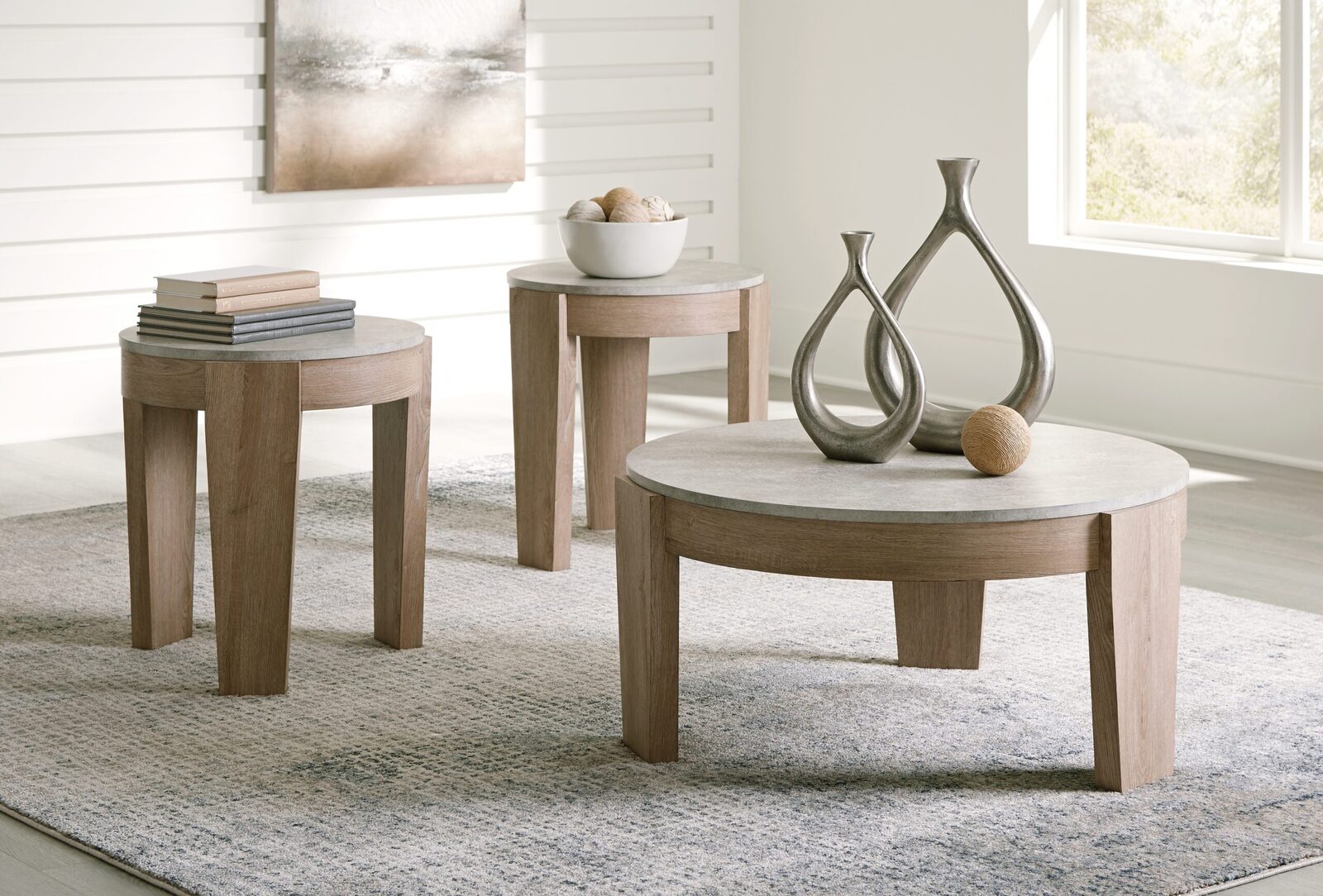 Guystone - Occasional Table Set (Set of 3) - Light Brown - Image 2